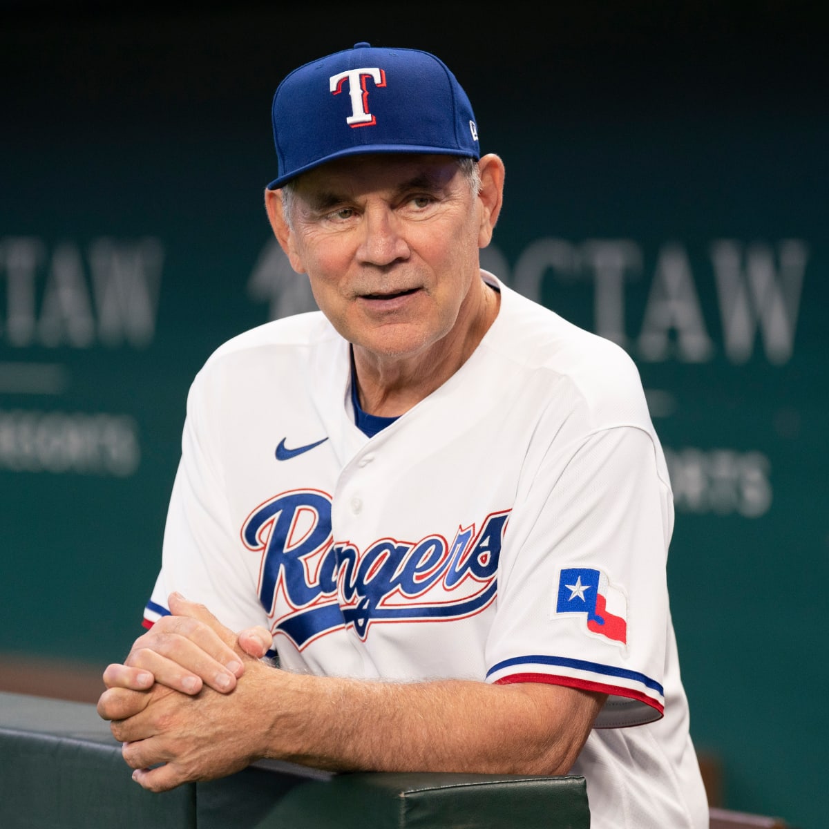Bruce Bochy 'euphoric' after Rangers lasso Jacob deGrom