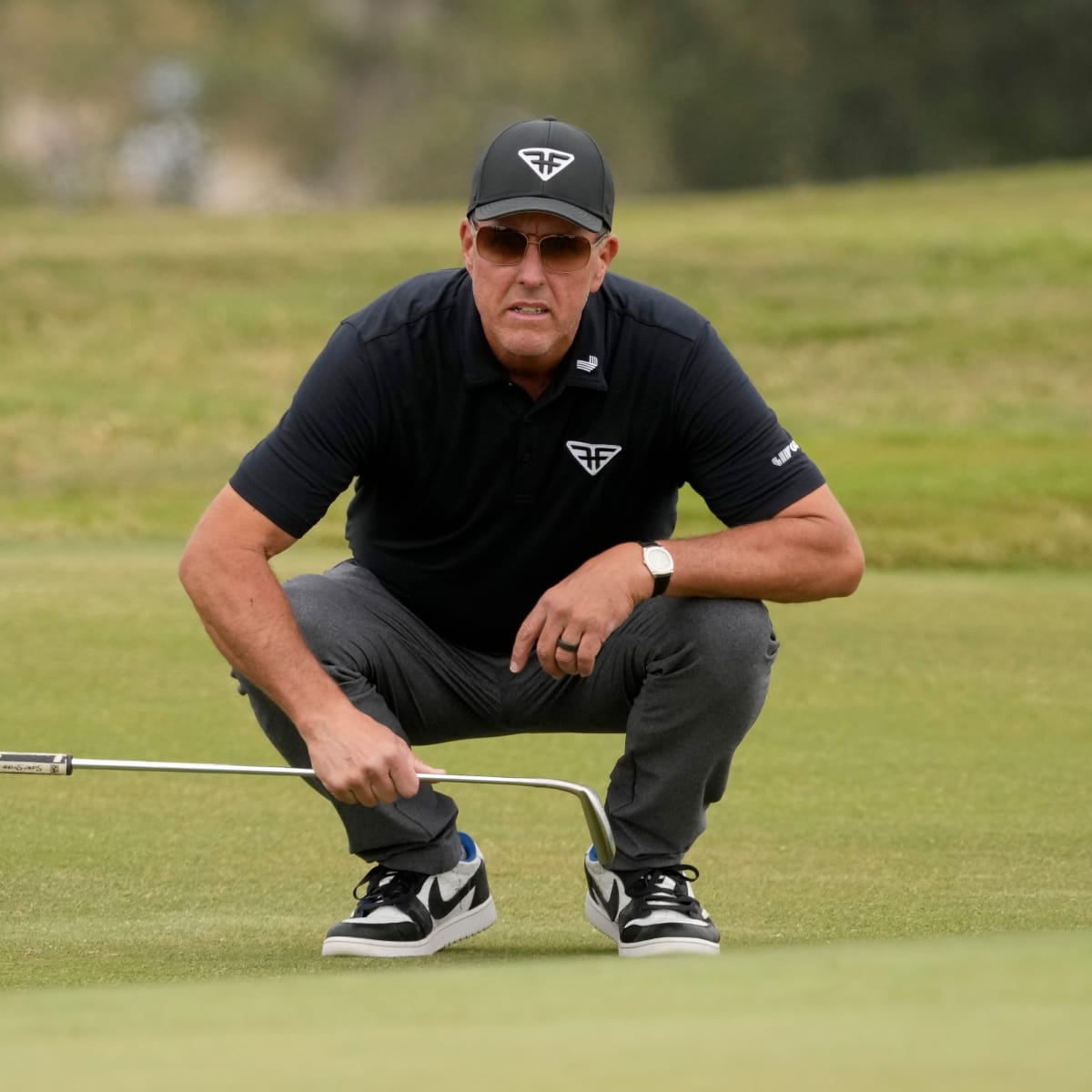 Phil Mickelson Wore Travis Scott x Air Jordan Shoes - Sports Illustrated FanNation Kicks News, Analysis and More