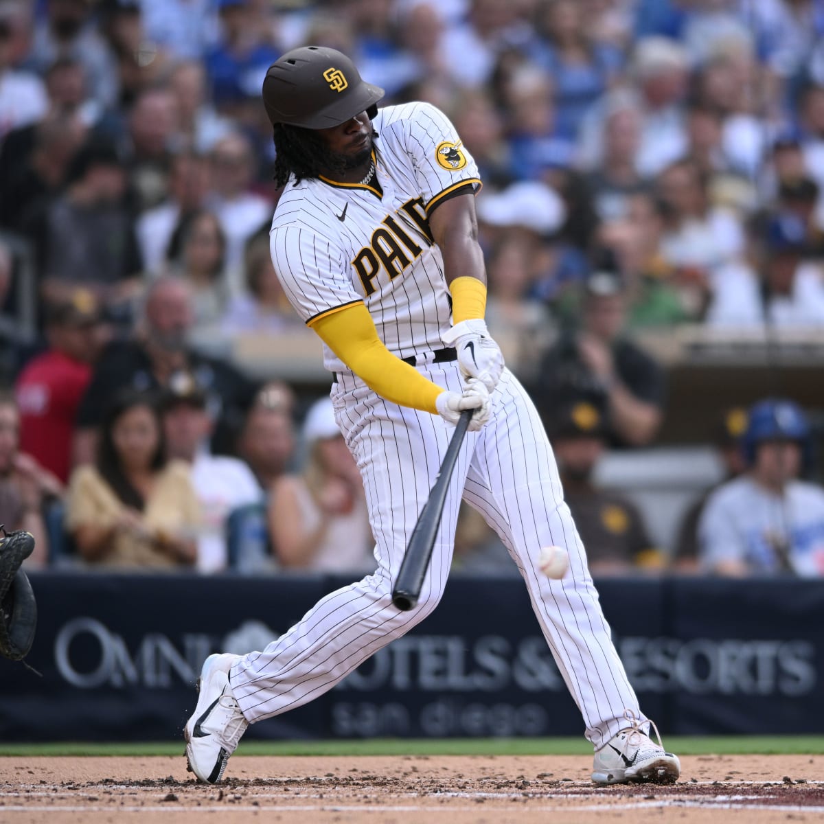 Former Jesuit star Josh Bell expected to make Major League debut tonight  with Pirates