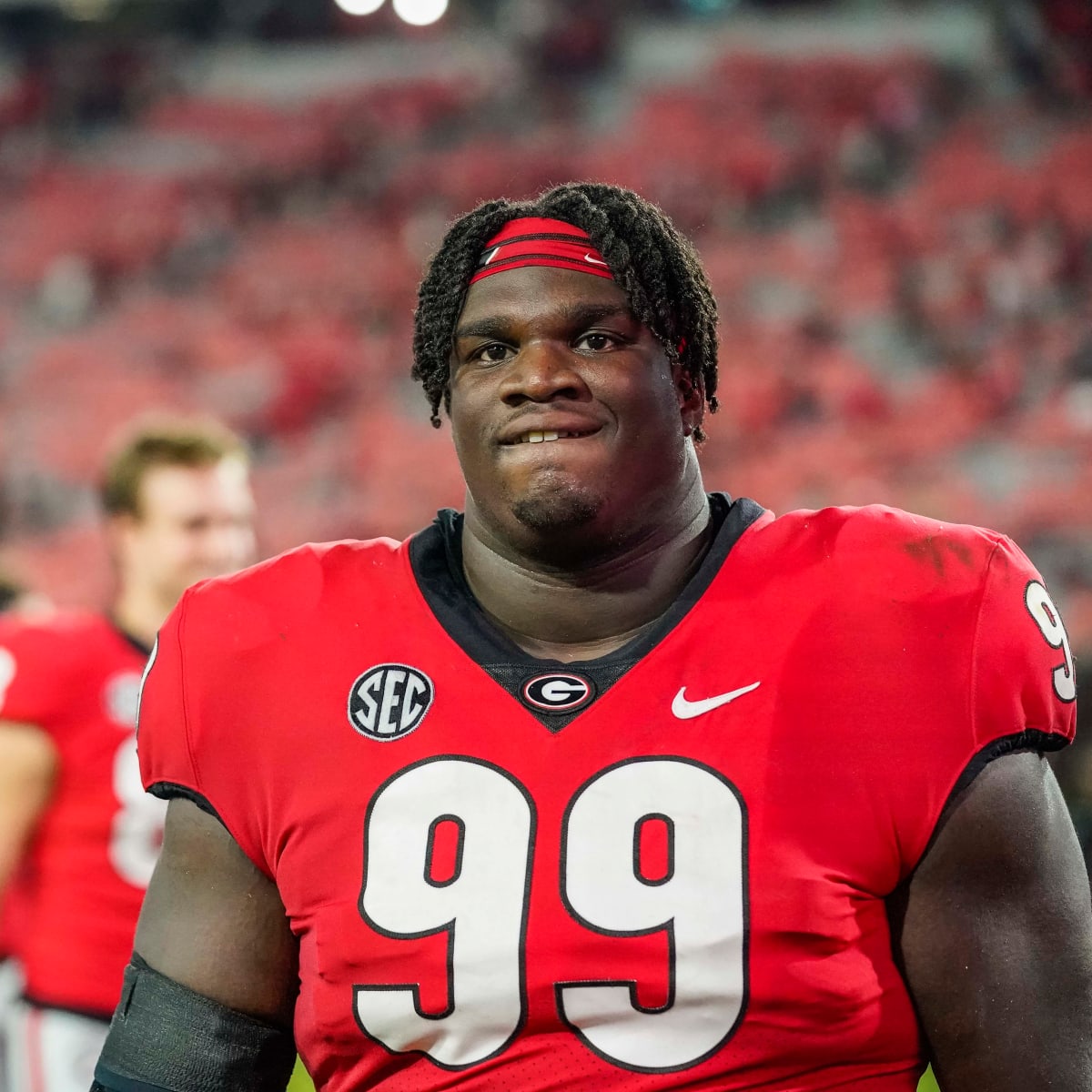 Is There A More Athletic Player In The Nfl Draft Pound For Pound Than Georgia S Defensive Tackle Jordan Davis Inside The Knights