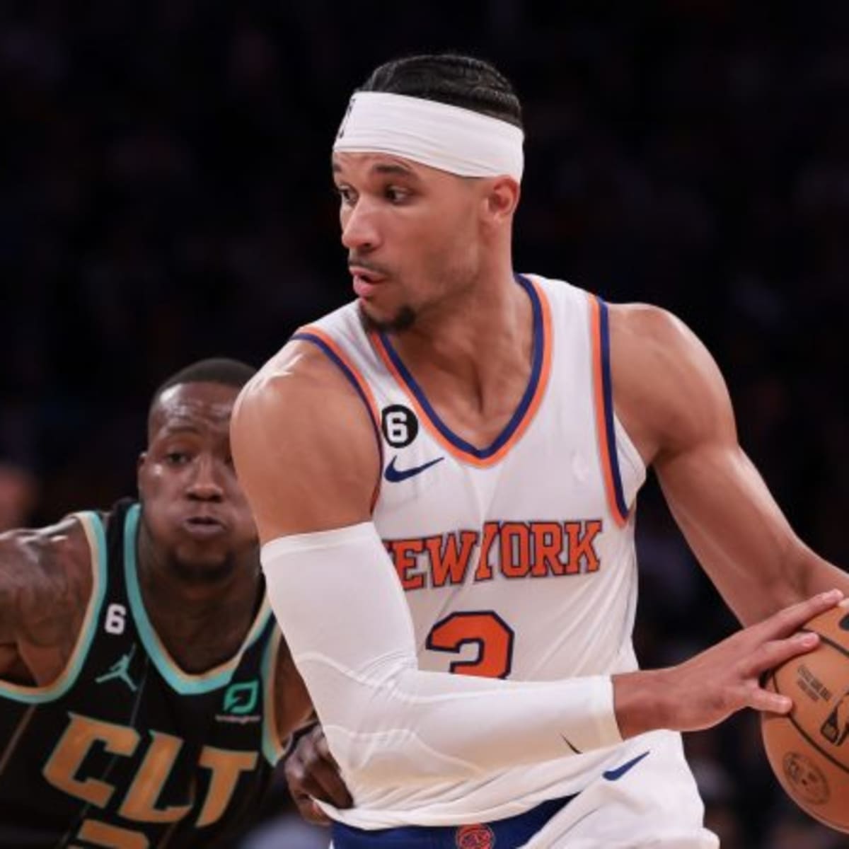 Knicks and Josh Hart agree to delay decision on player option