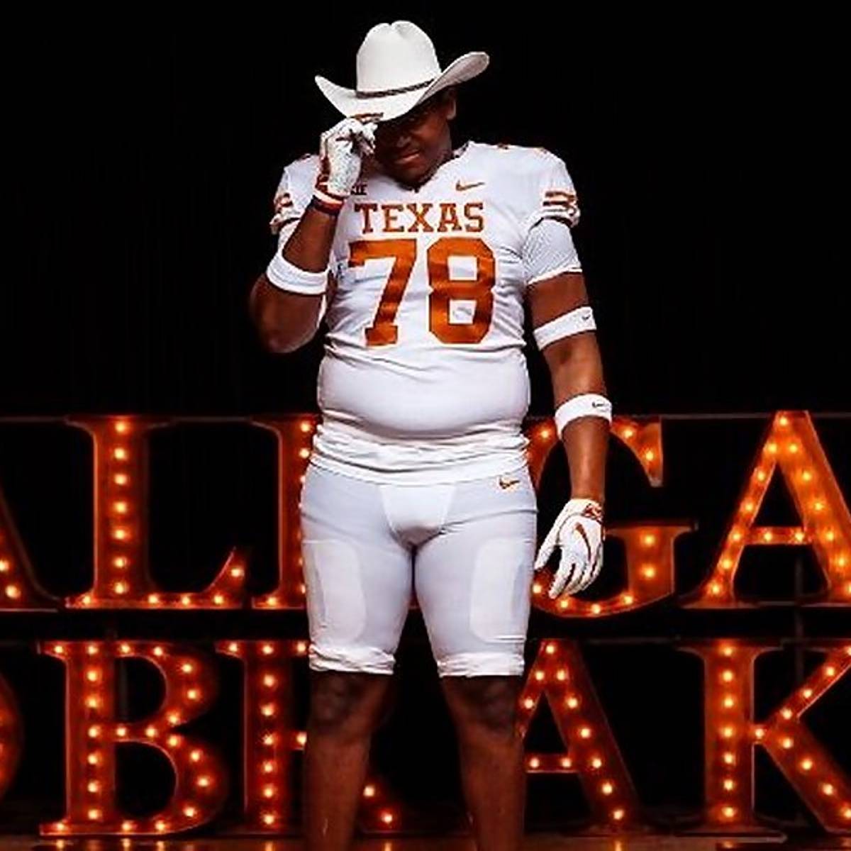 Sports Illustrated Texas Longhorns News 