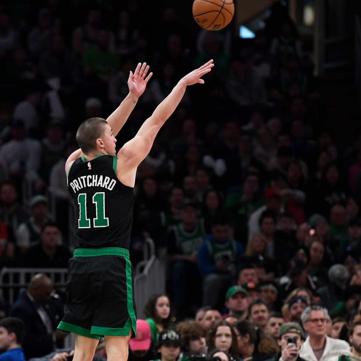Today in Celtics history: Bird wins 3rd 3-Point Shootout