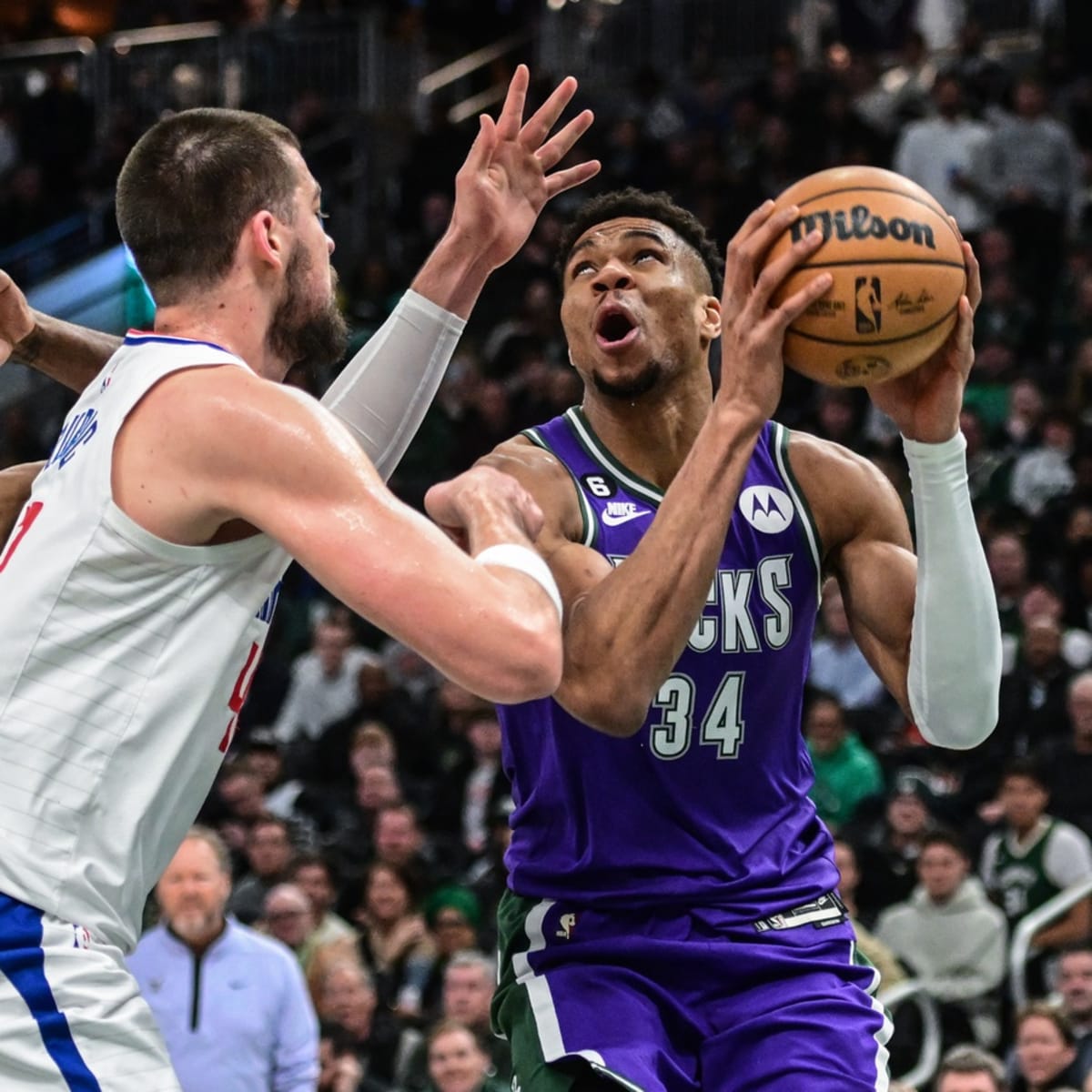 Watch Milwaukee Bucks at Utah Jazz Stream NBA live, TV channel - How to Watch and Stream Major League and College Sports