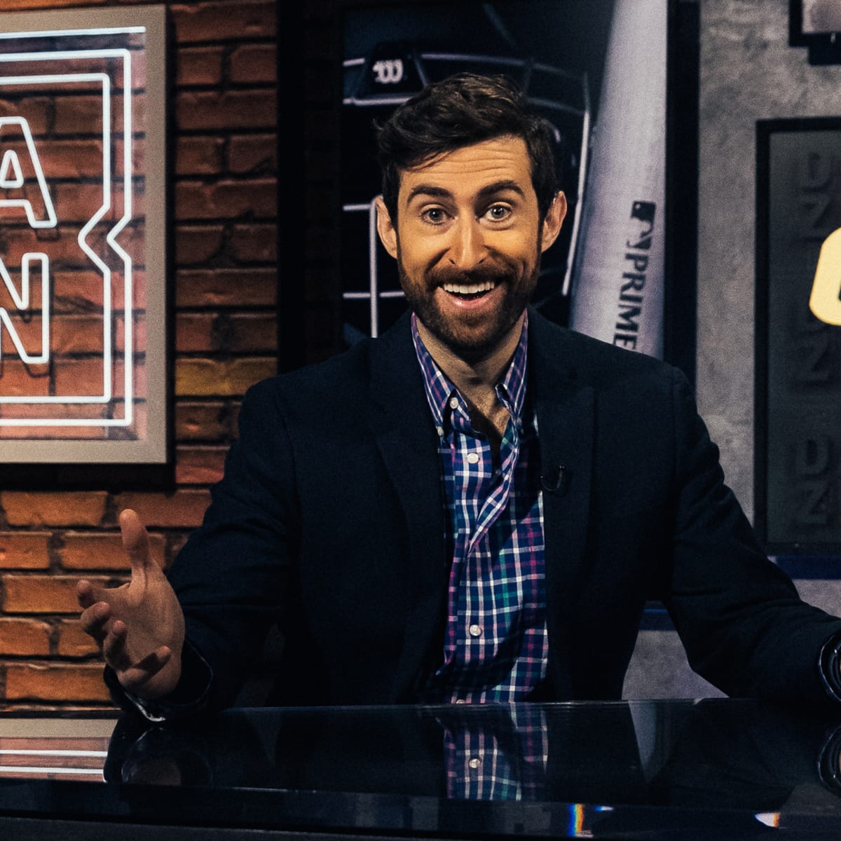 Scott Rogowsky Ex Hq Trivia Host On Dazn Mlb Show Role Sports Illustrated