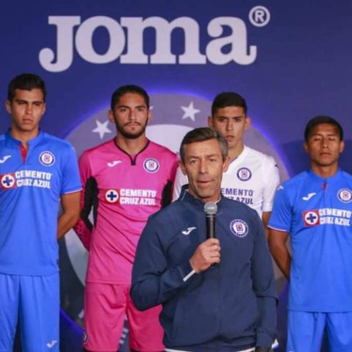 Se revela la fecha de presentación del nuevo jersey de Cruz Azul - Sports  Illustrated
