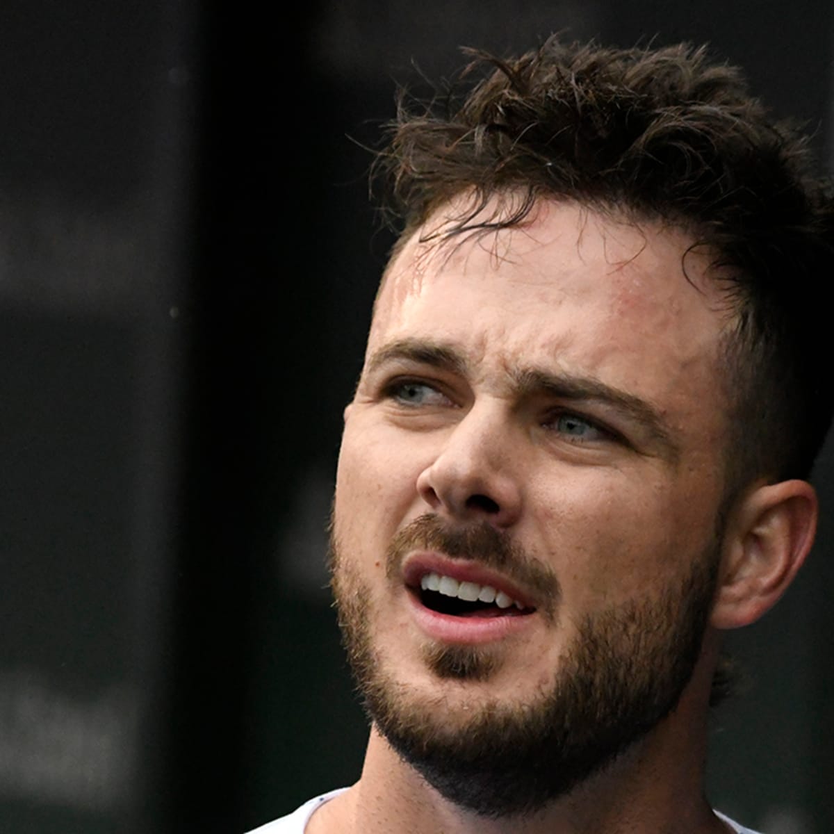 Kris Bryant dunk video: Cubs star struggles at the rim - Sports Illustrated