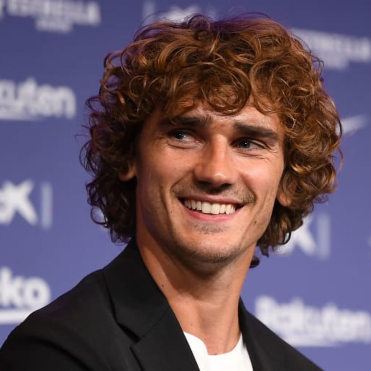 Barça Universal on Twitter   Griezmann Many people want me to cut my  hair but I will not do that because my wife and kids want me to keep it  httpstcoAq4877VKpD 