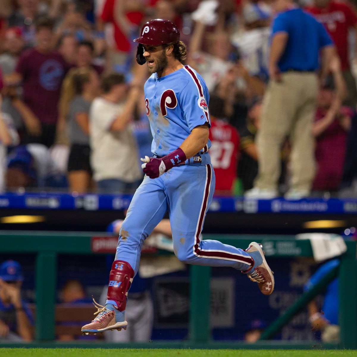 Bryce Harper hits towering walk-off grand slam as Phillies sweep Cubs:  Watch 