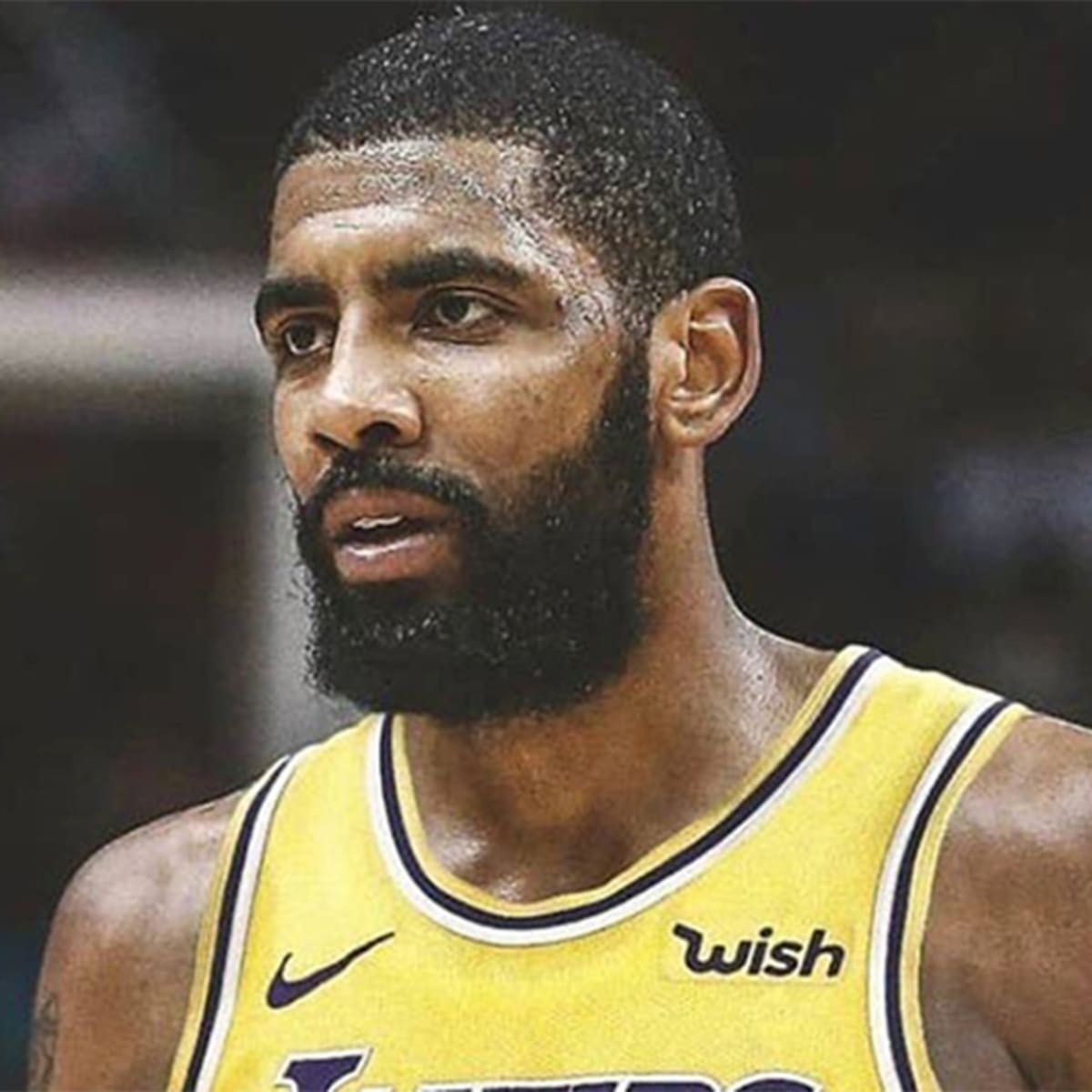 kyrie irving lakers uniform