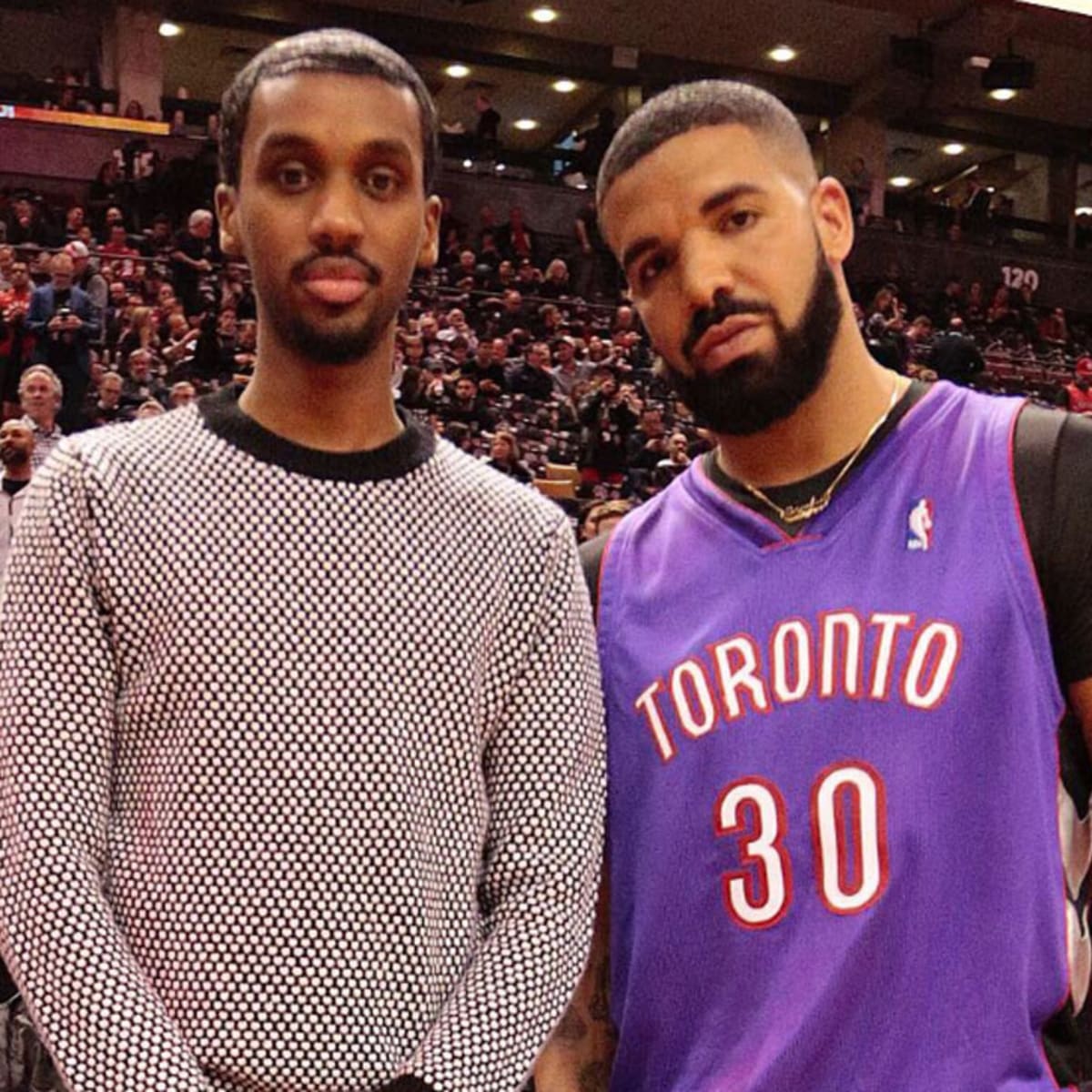 Drake spoiled Steph's plan to wear dad Dell Curry's Raptors' jersey in  Toronto