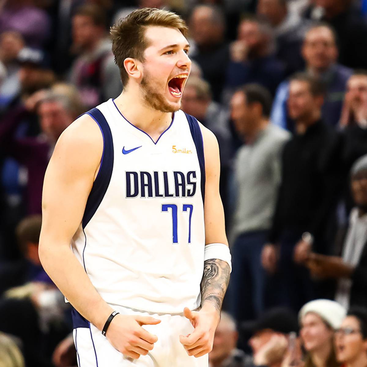 Luka Doncic's late heroics see Mavericks beat Wolves - Sports Illustrated