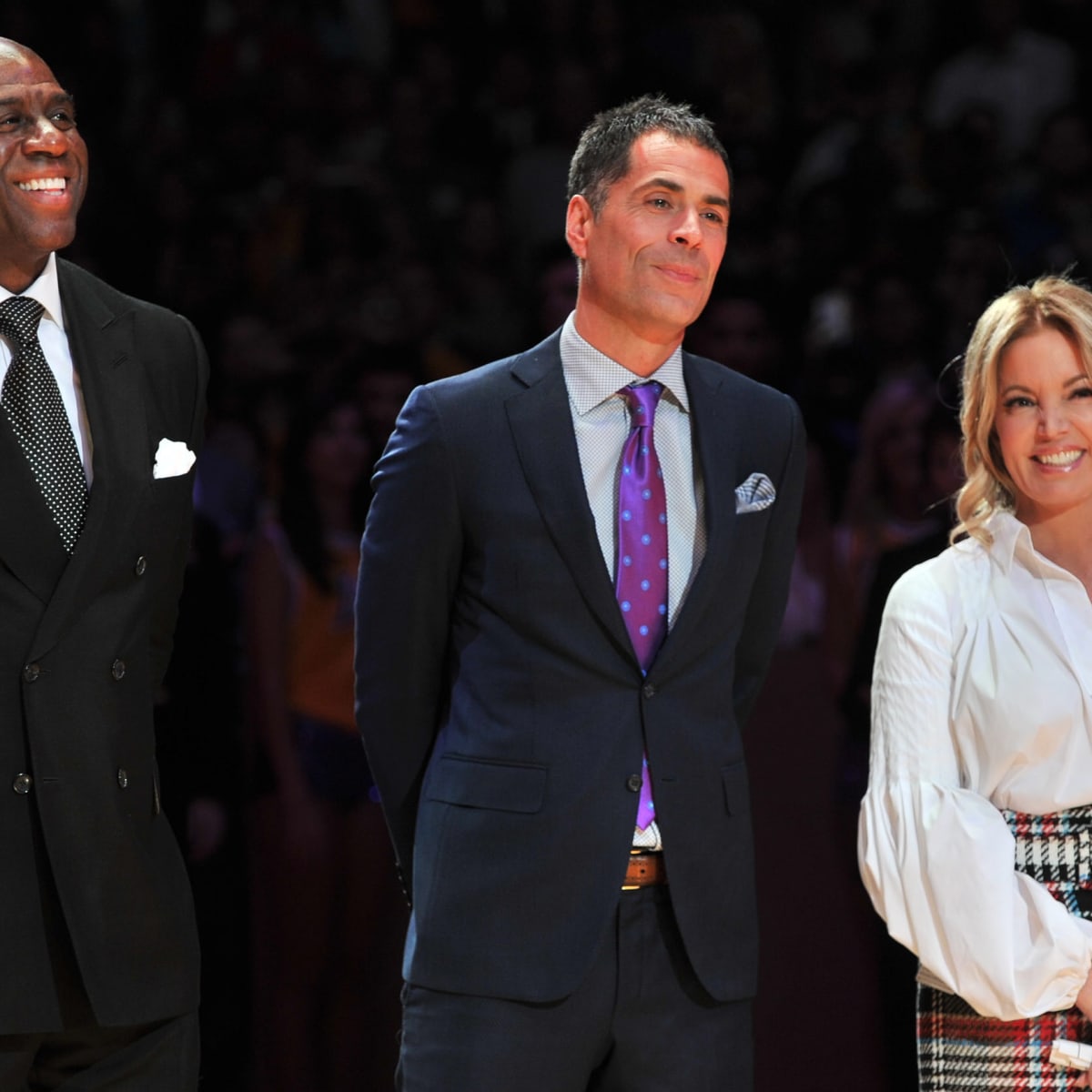 Lakers Owner Jeanie Buss on Leadership, Love and Magic - The New York Times