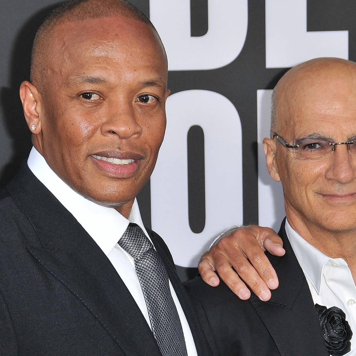 Golden State Warriors: Dr. Dre, Jimmy Iovine visit practice - Sports  Illustrated