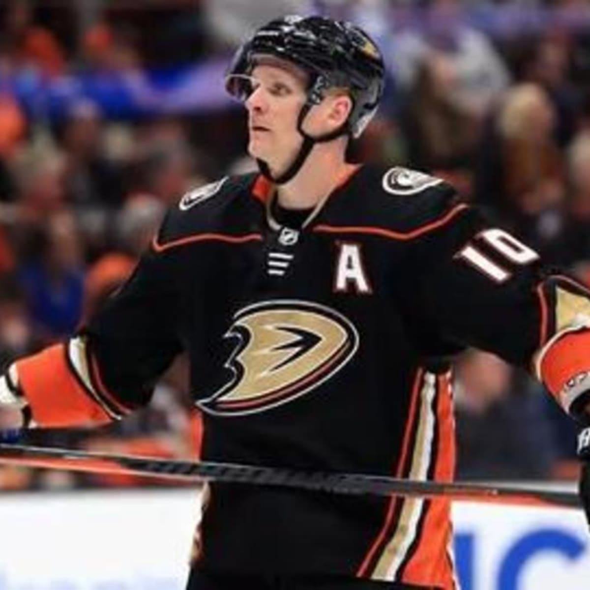 Anaheim Ducks: Corey Perry Out After Knee Surgery
