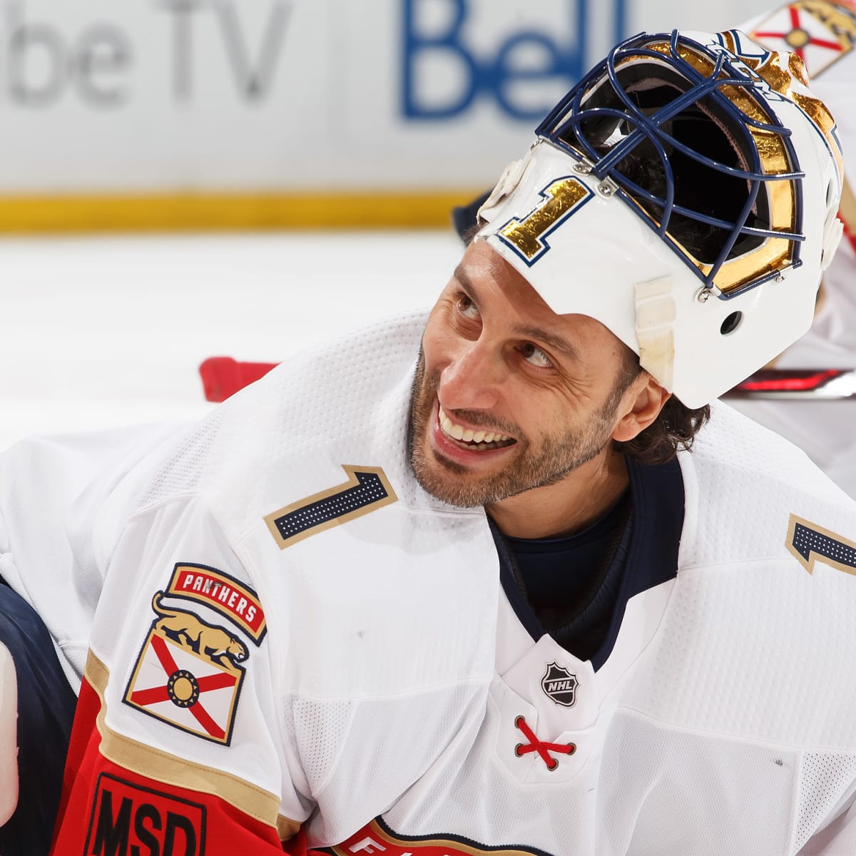 Through ups and downs, Luongo enters Hall of Fame 'a better person