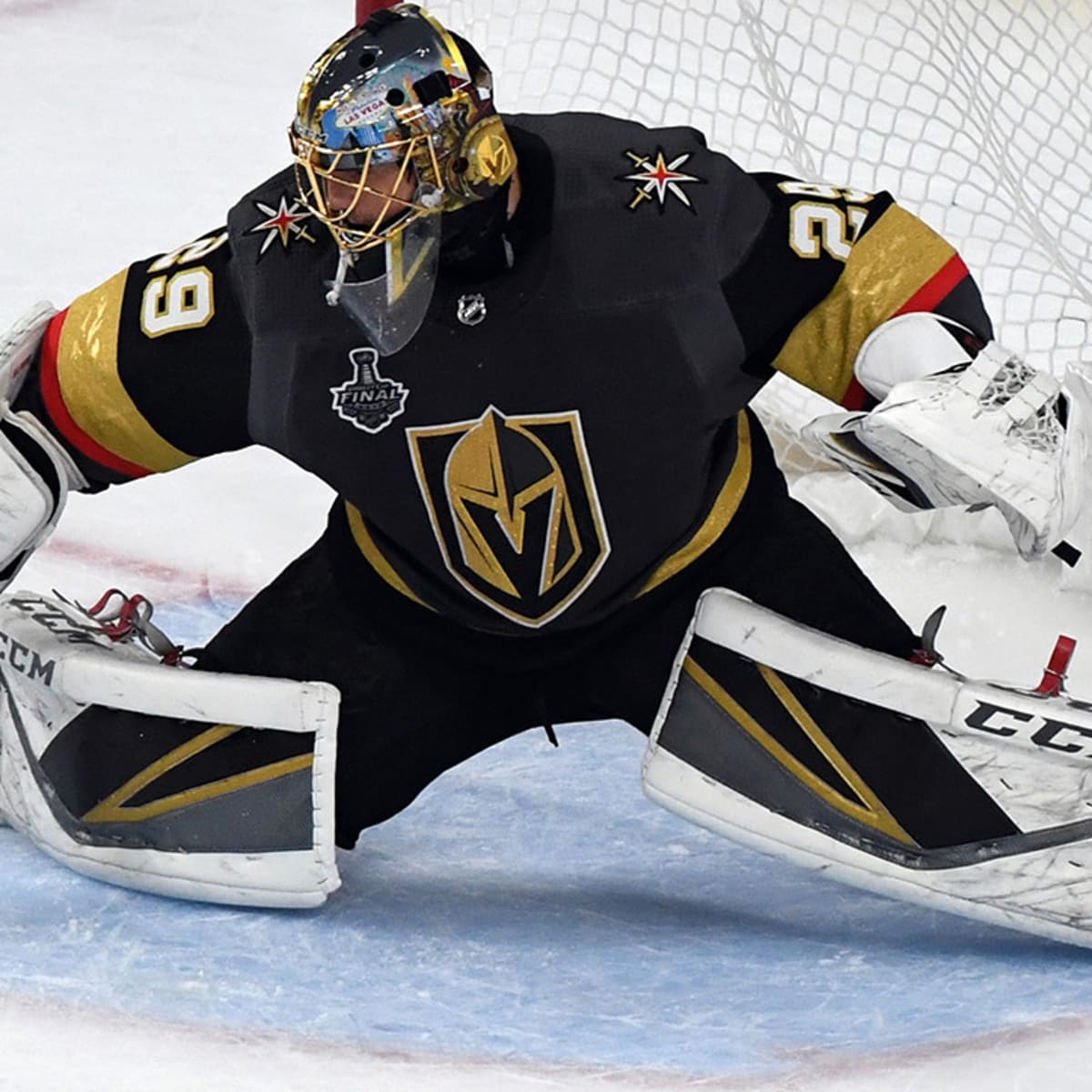 Marc-Andre Fleury cameos on Pawn Stars to verify the authenticity of his  expansion draft jersey : r/hockey