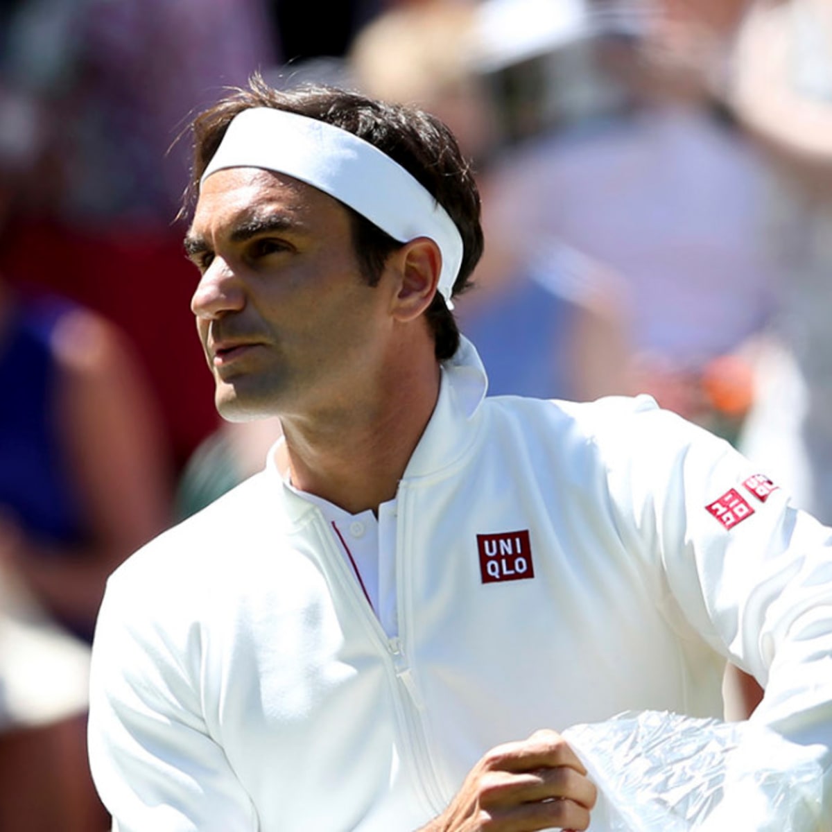 Roger Federer signs with Uniqlo after decade-plus with Nike - Sports  Illustrated