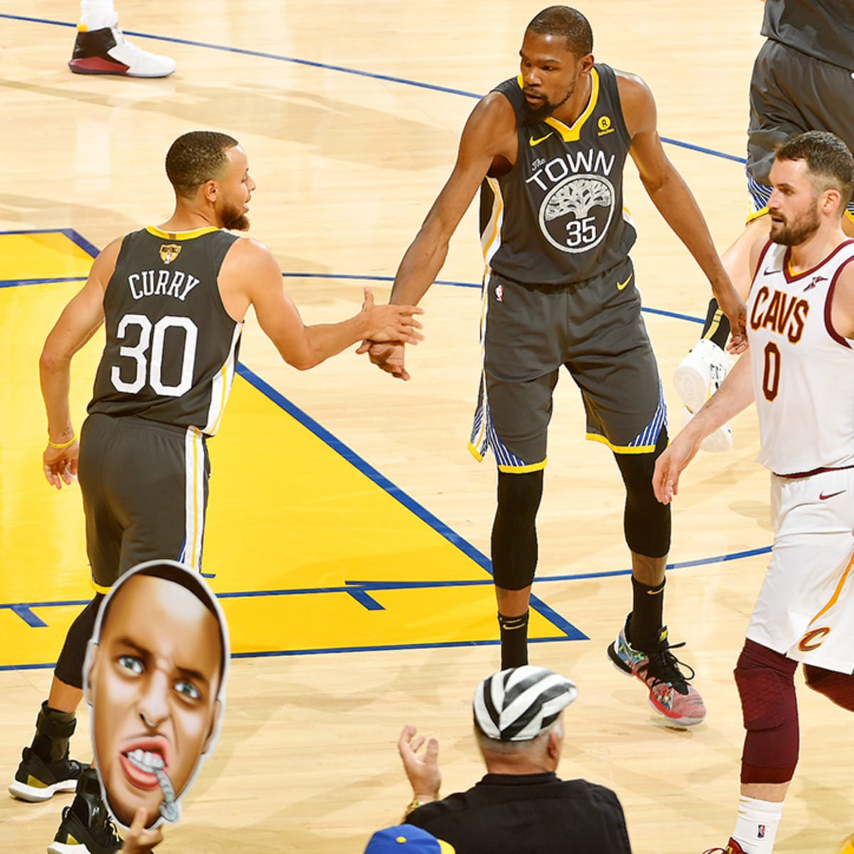 Steph Curry, Kevin Durant Finally Click in Game 2 Romp of Cavs - Sports  Illustrated