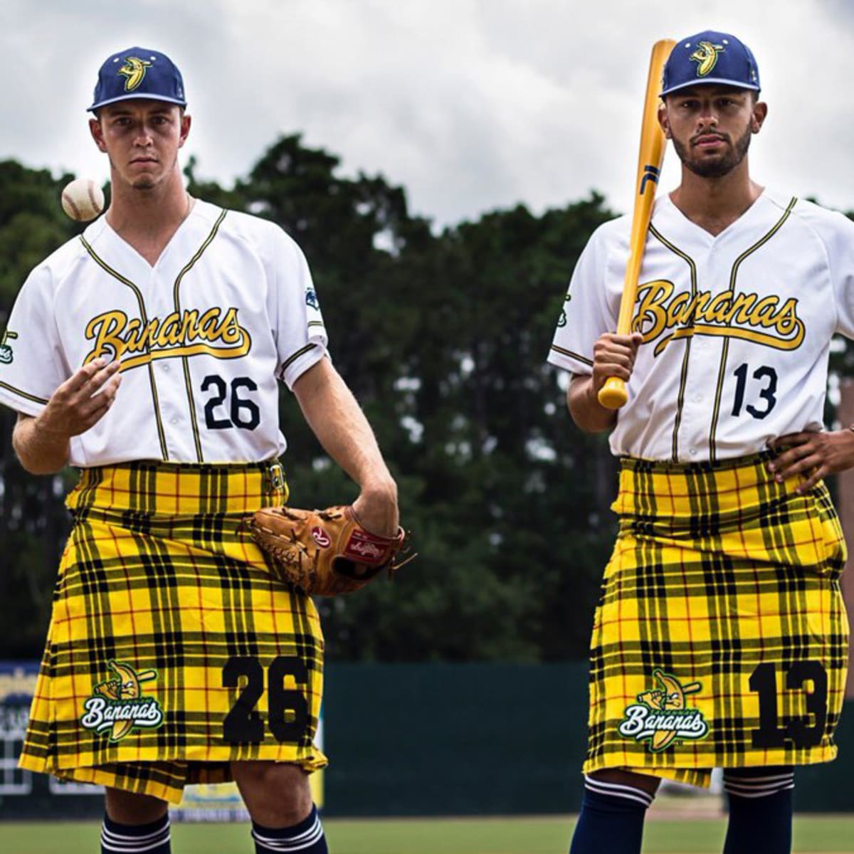 Savannah Bananas baseball team wears kilts photo, video   Sports ...