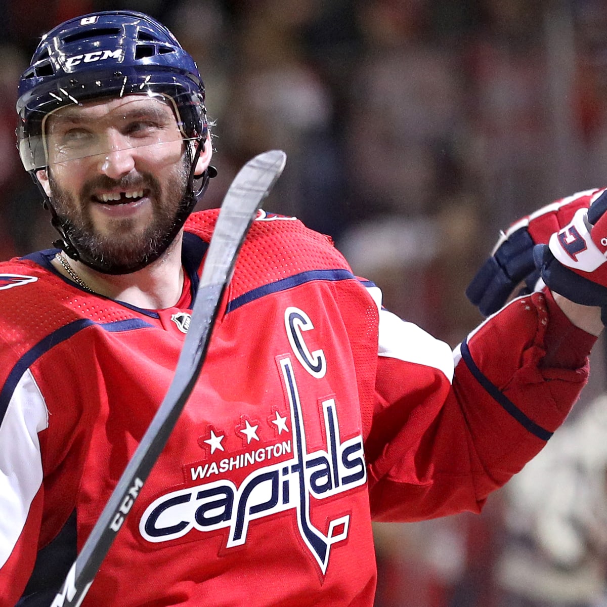 Ovechkin helps Capitals beat Bruins 4-3 in shootout