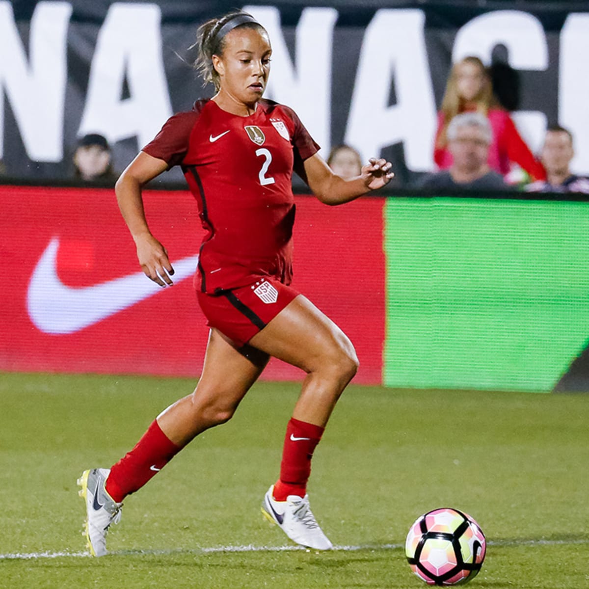 mallory pugh nike