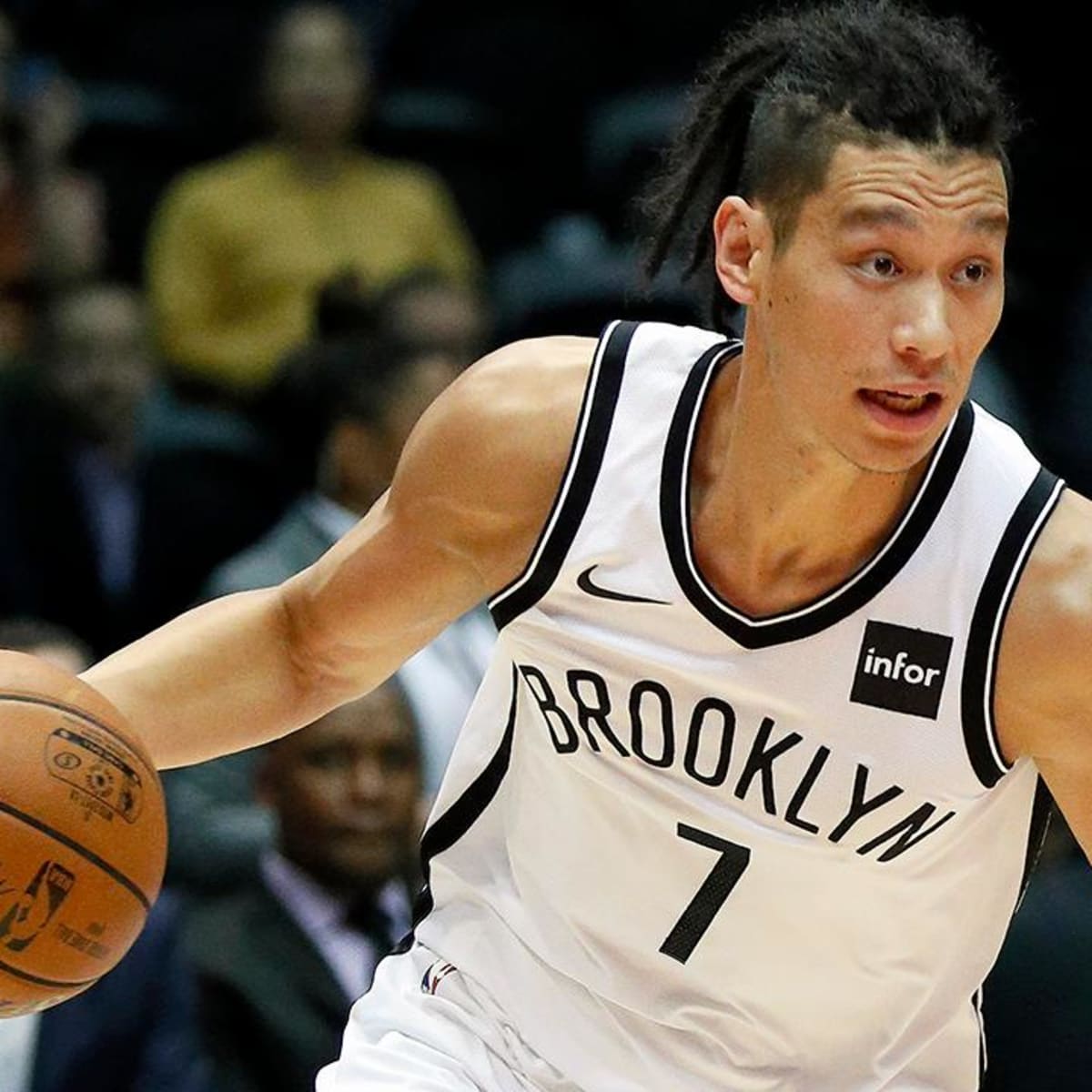 Nets' Jeremy Lin to miss entire season with knee injury