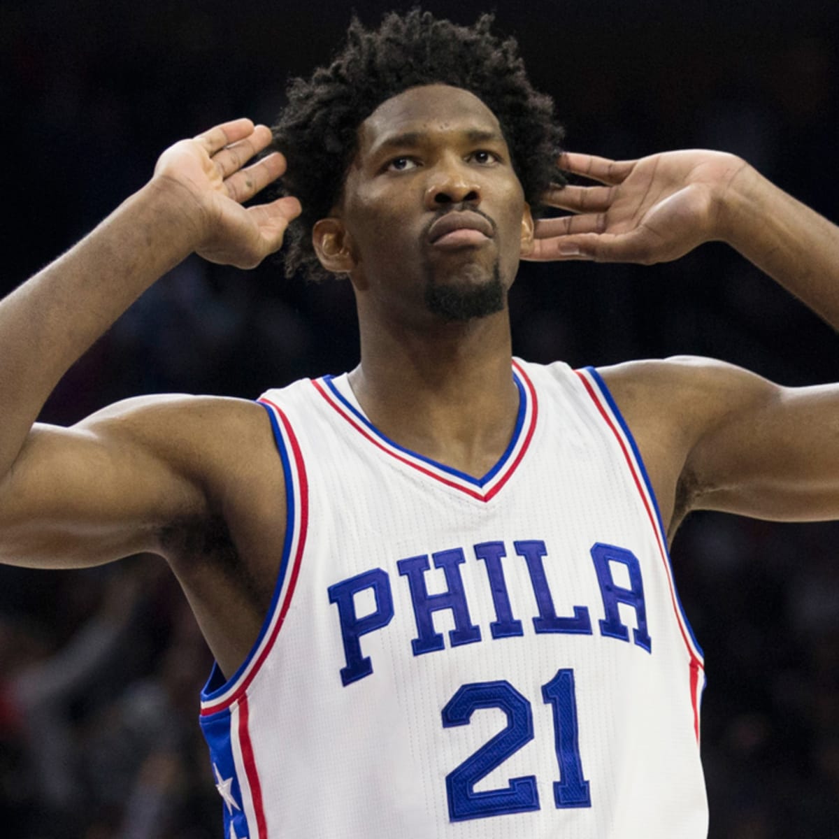 Standing on the shoulders of giants: Joel Embiid is determined to build a  new legacy of greatness by an African center - The Athletic