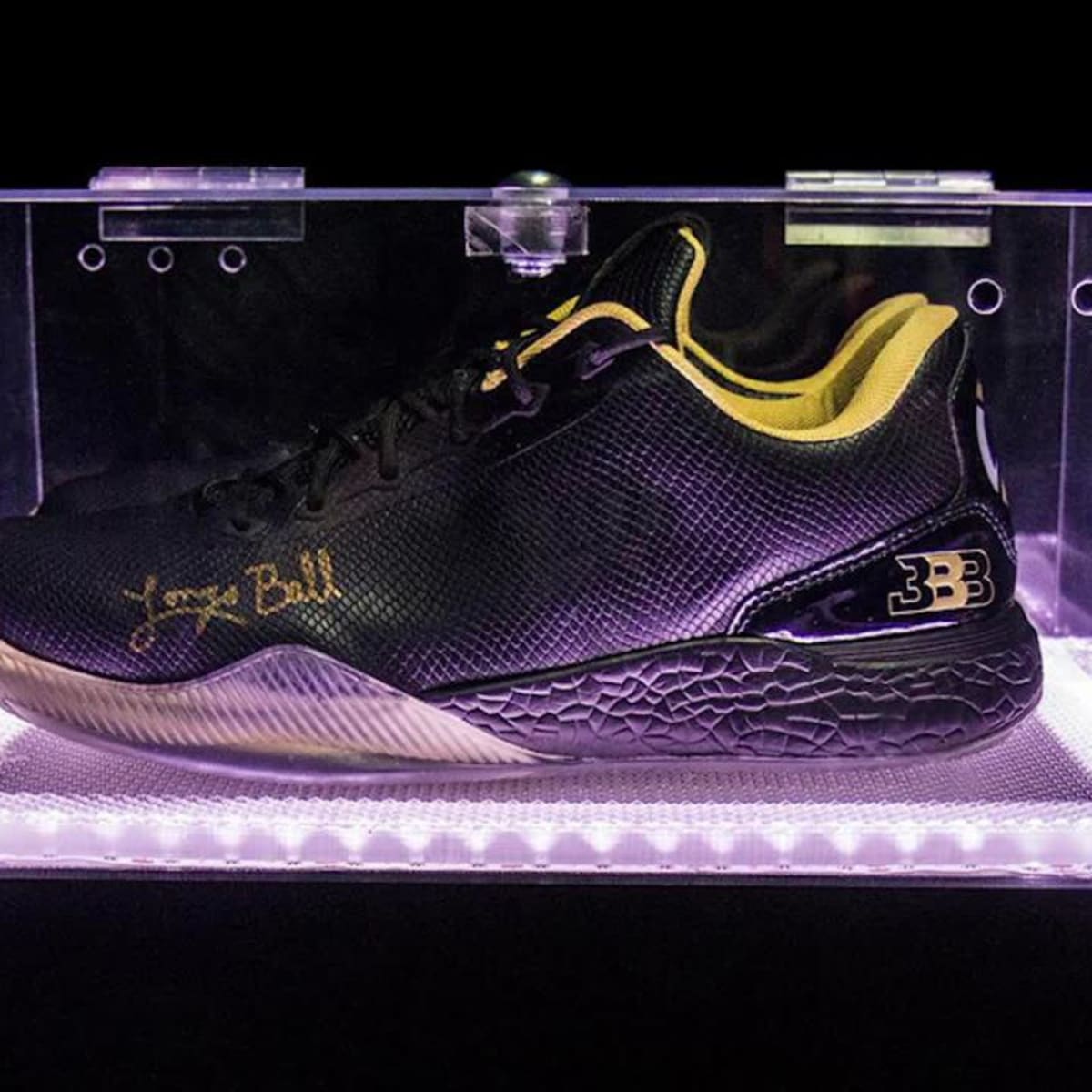 zo2s shoes