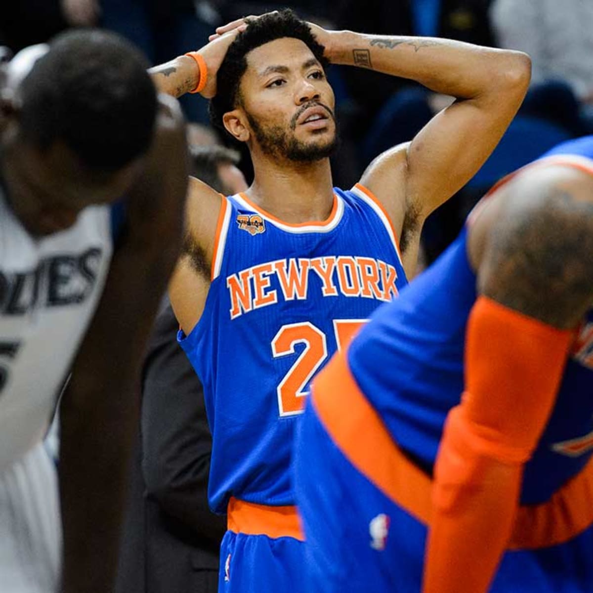 Injured Derrick Rose not with Cavaliers, evaluating his basketball