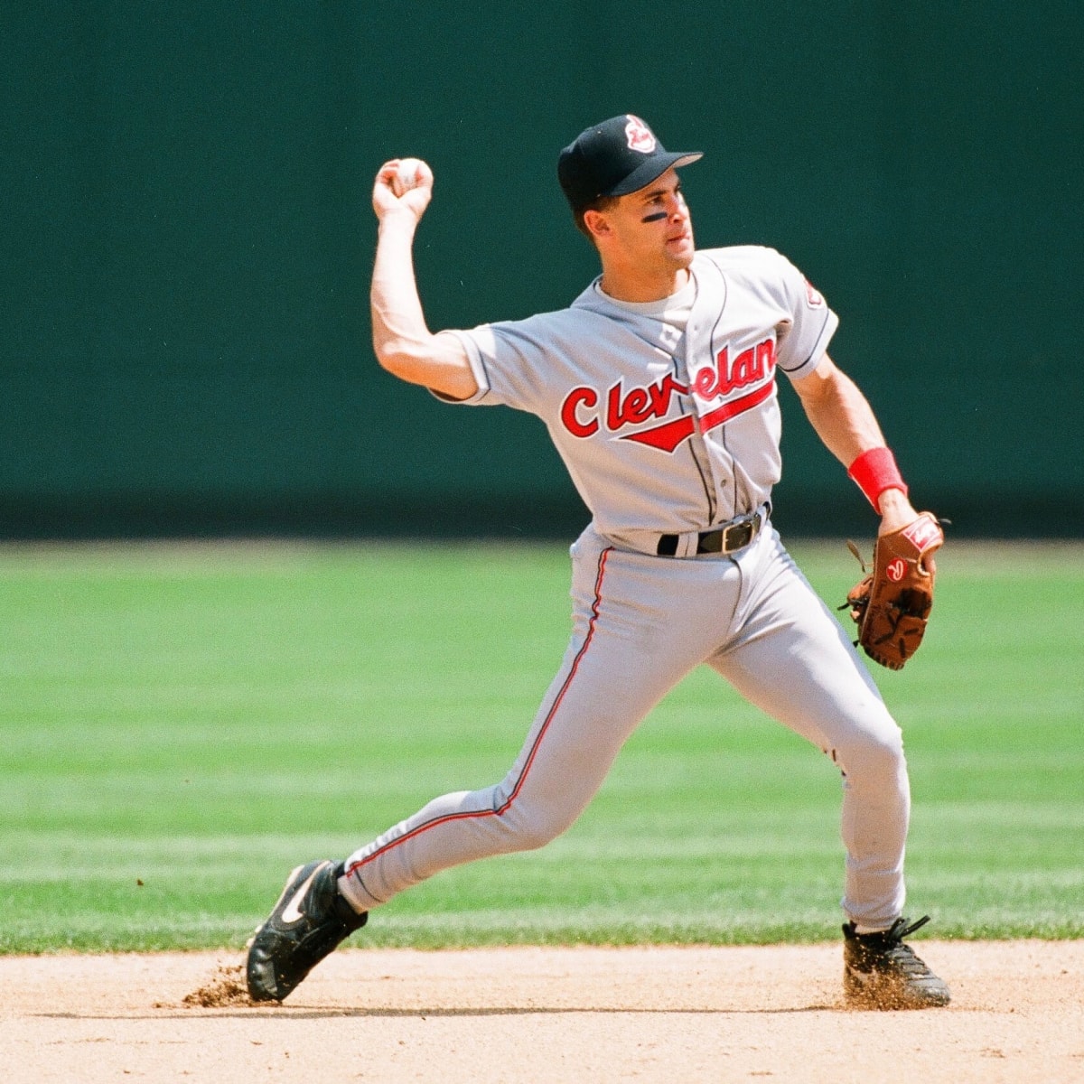 The Hall of Fame case for (Vizquel) and against (Allen)