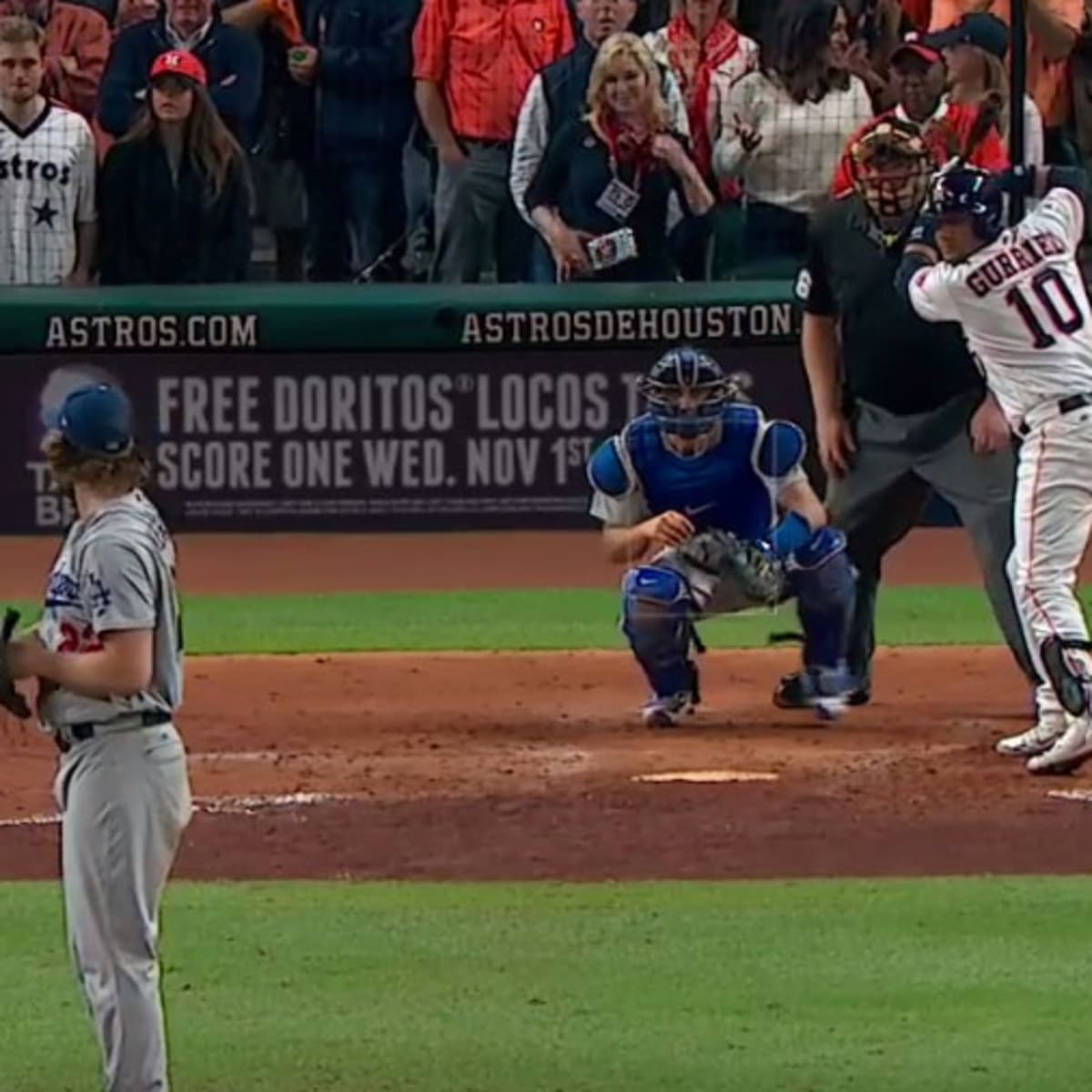 Astros Yuli Gurriel World Series Game 5 home run (video) - Sports  Illustrated
