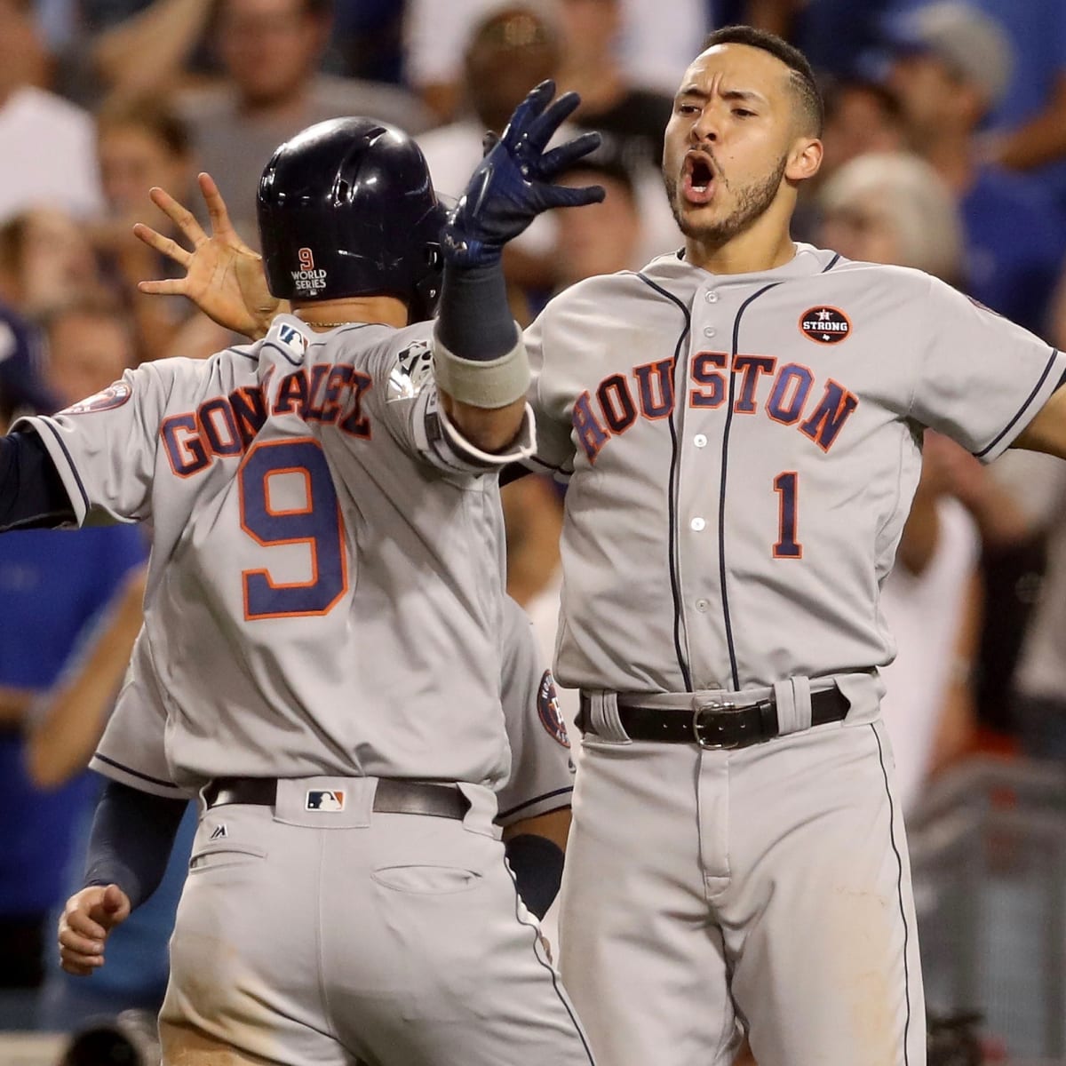 Astros outlast Dodgers in extraordinary World Series Game 2 - Sports  Illustrated