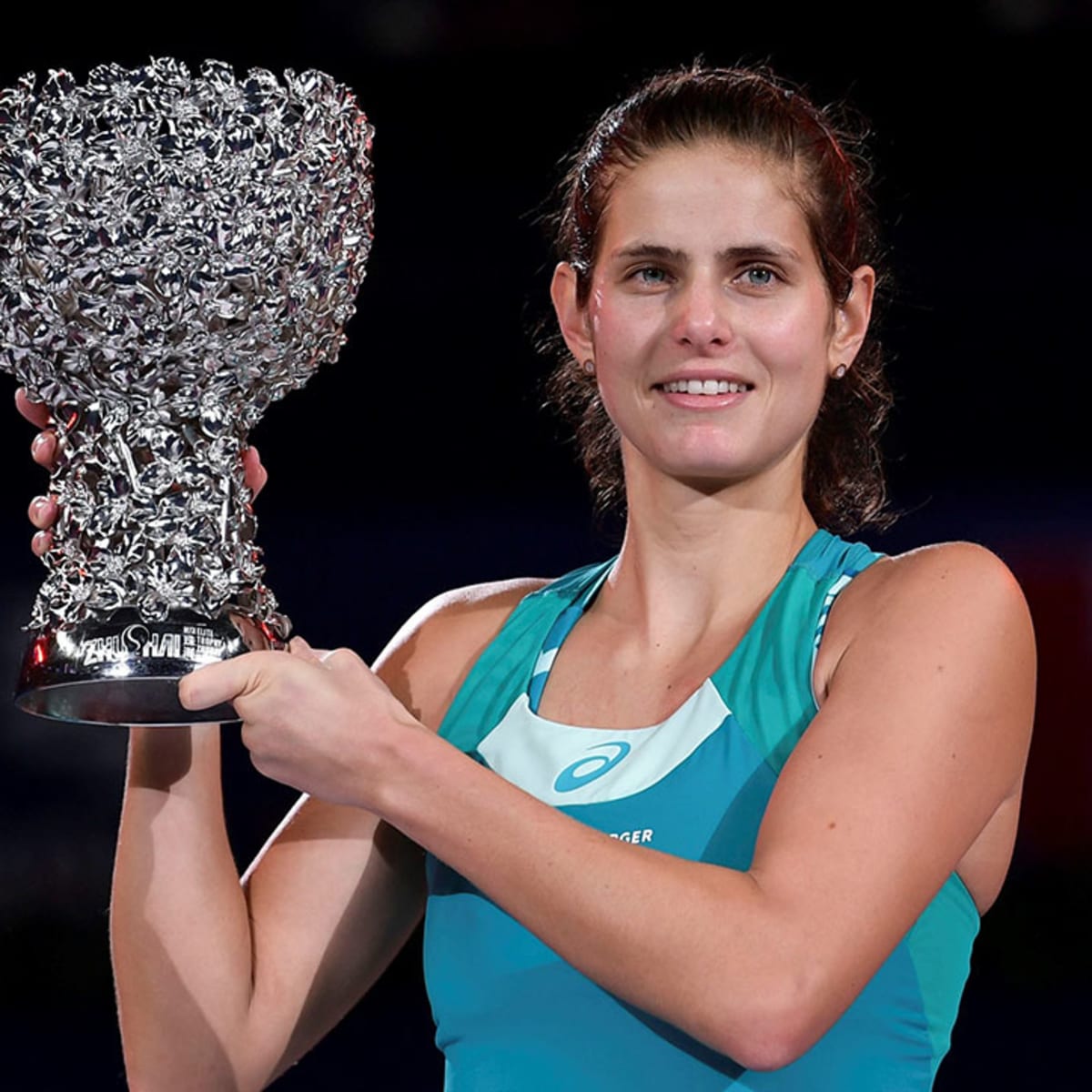 WTA Elite Trophy: Julia Goerges tops Vandeweghe Sports Illustrated