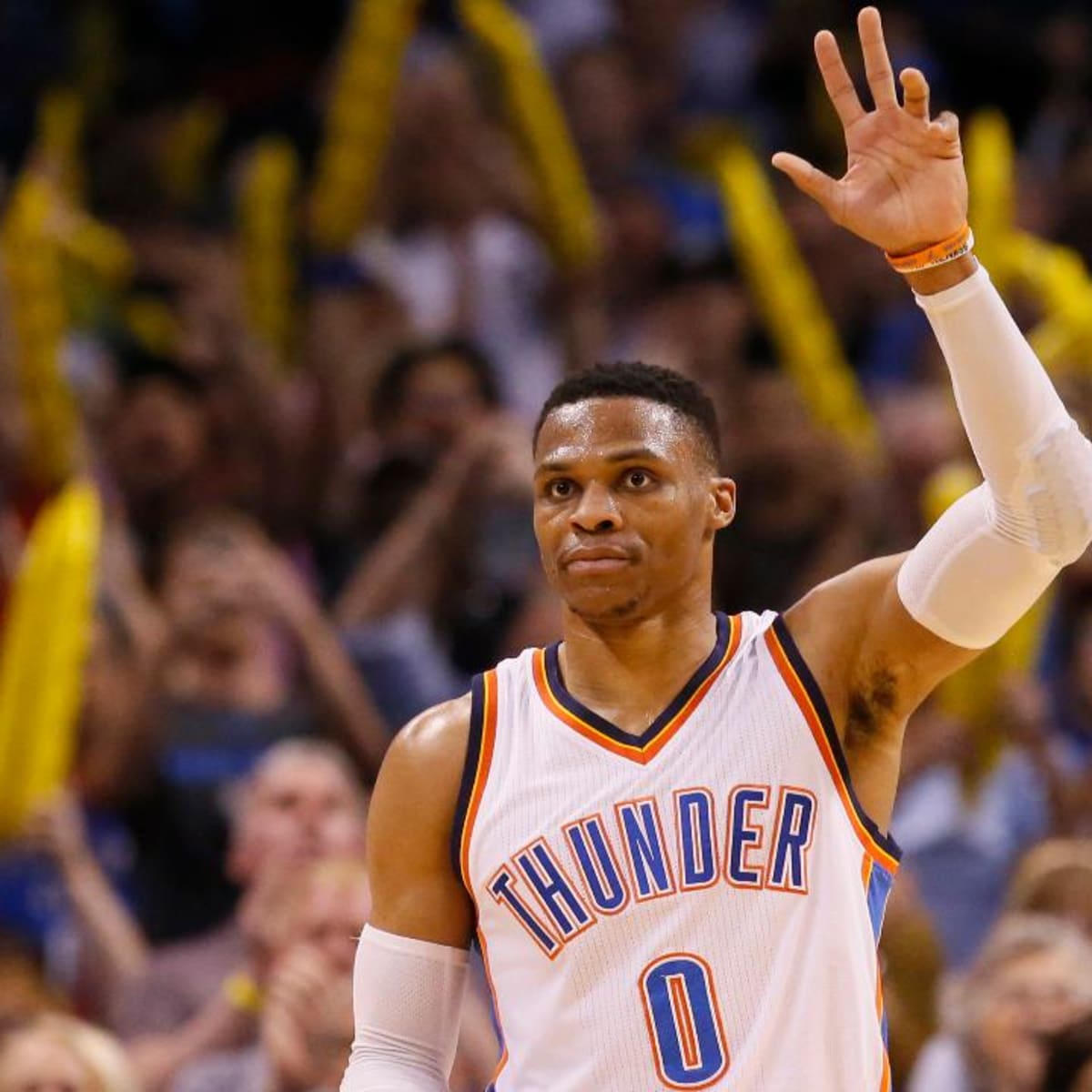 Russell Westbrook's triple-double helps Thunder hold off Kings