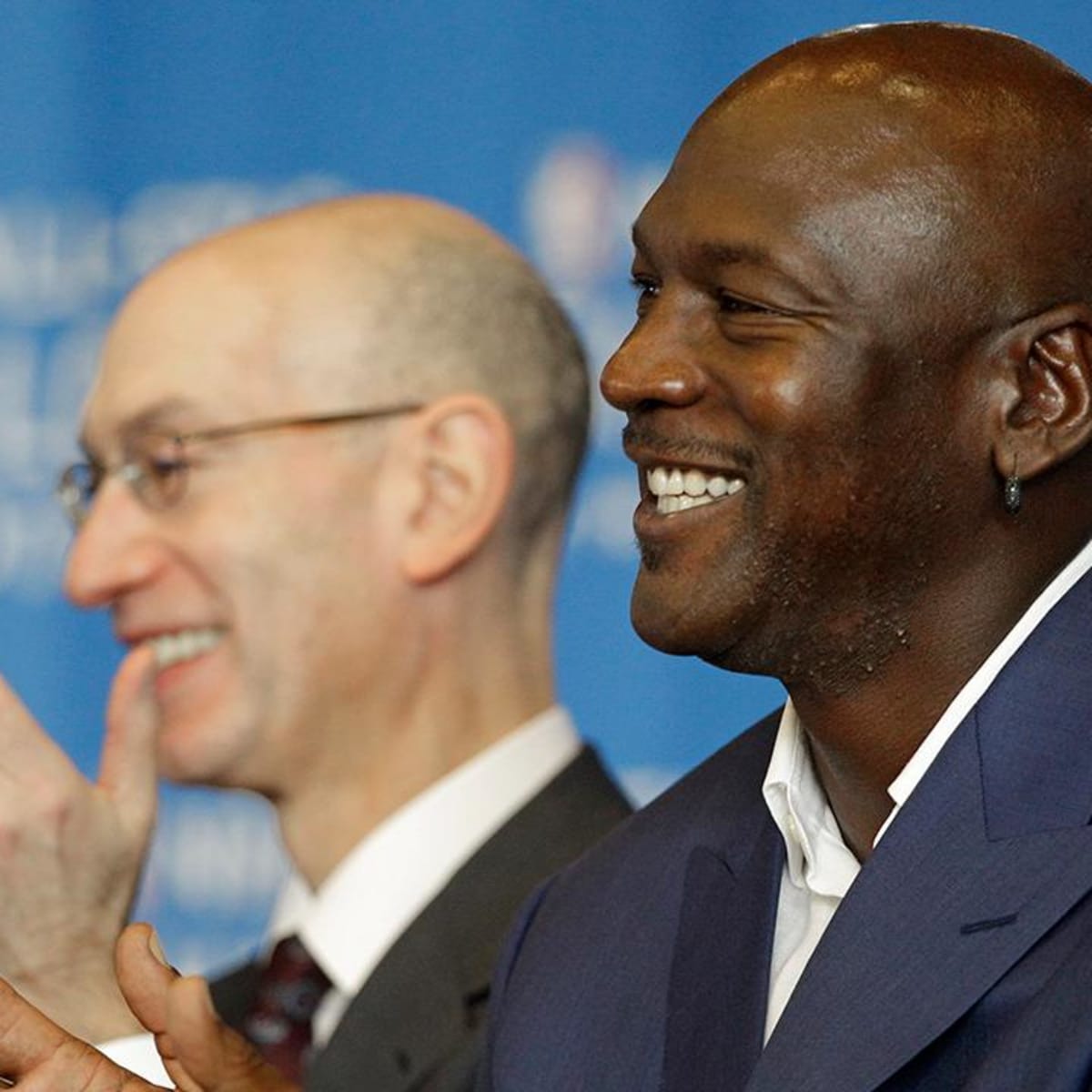 Jordan, Silver may try to mediate Knicks-Oakley dispute - Sports Illustrated