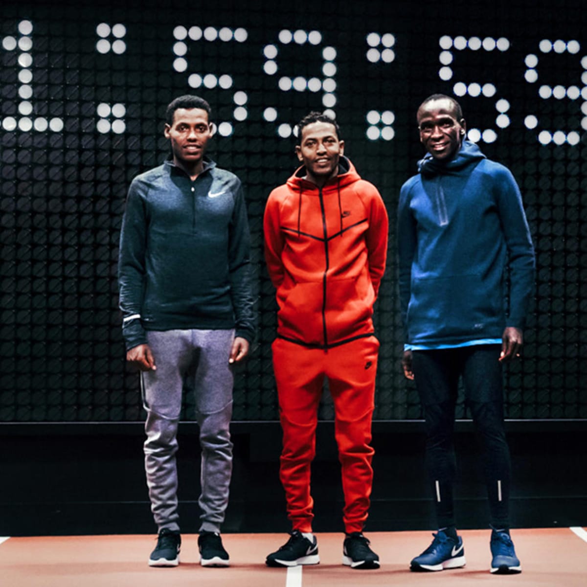 nike breaking 2 sleeves