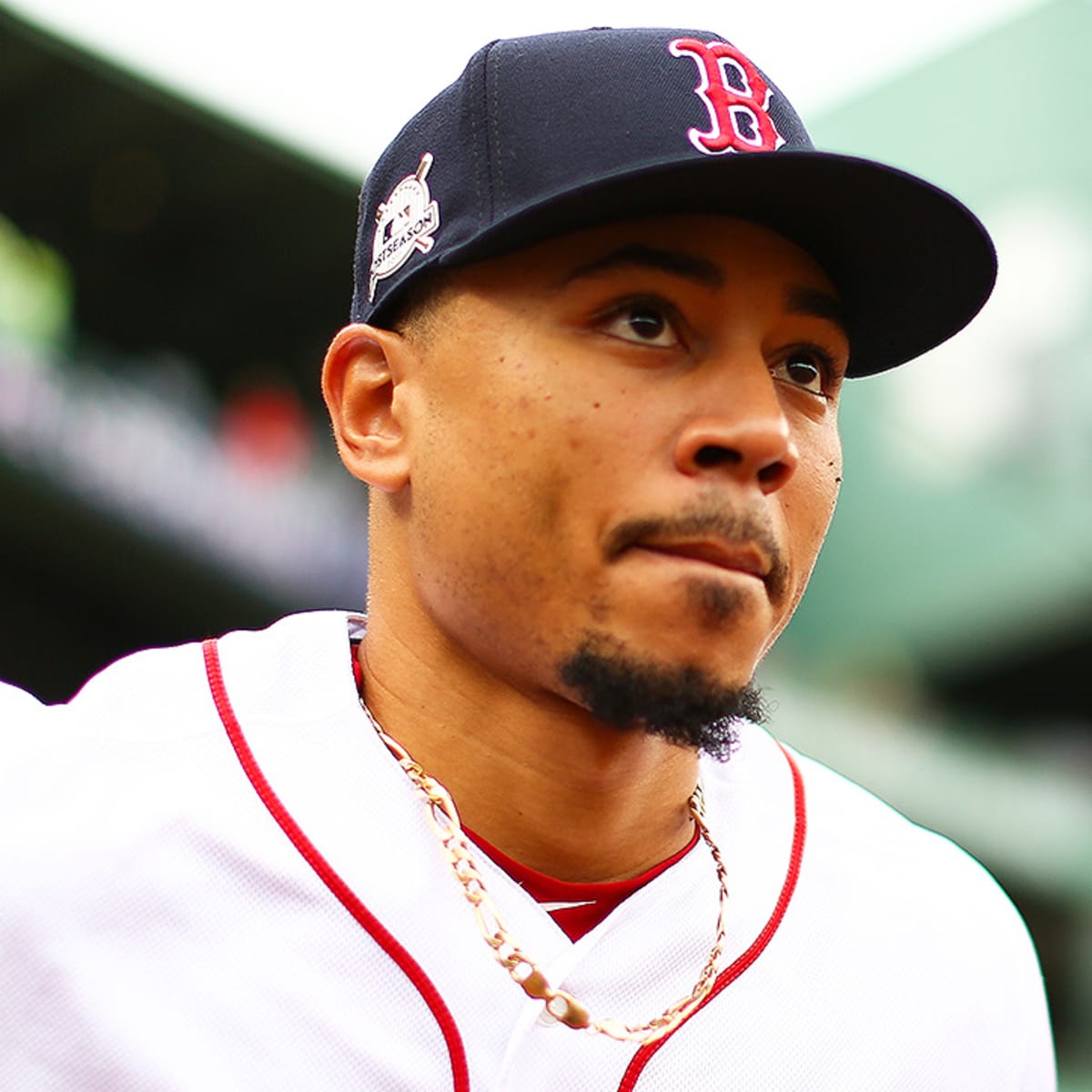 Mookie Betts bowls perfect 300 at the World Series of Bowling - Article -  Bardown