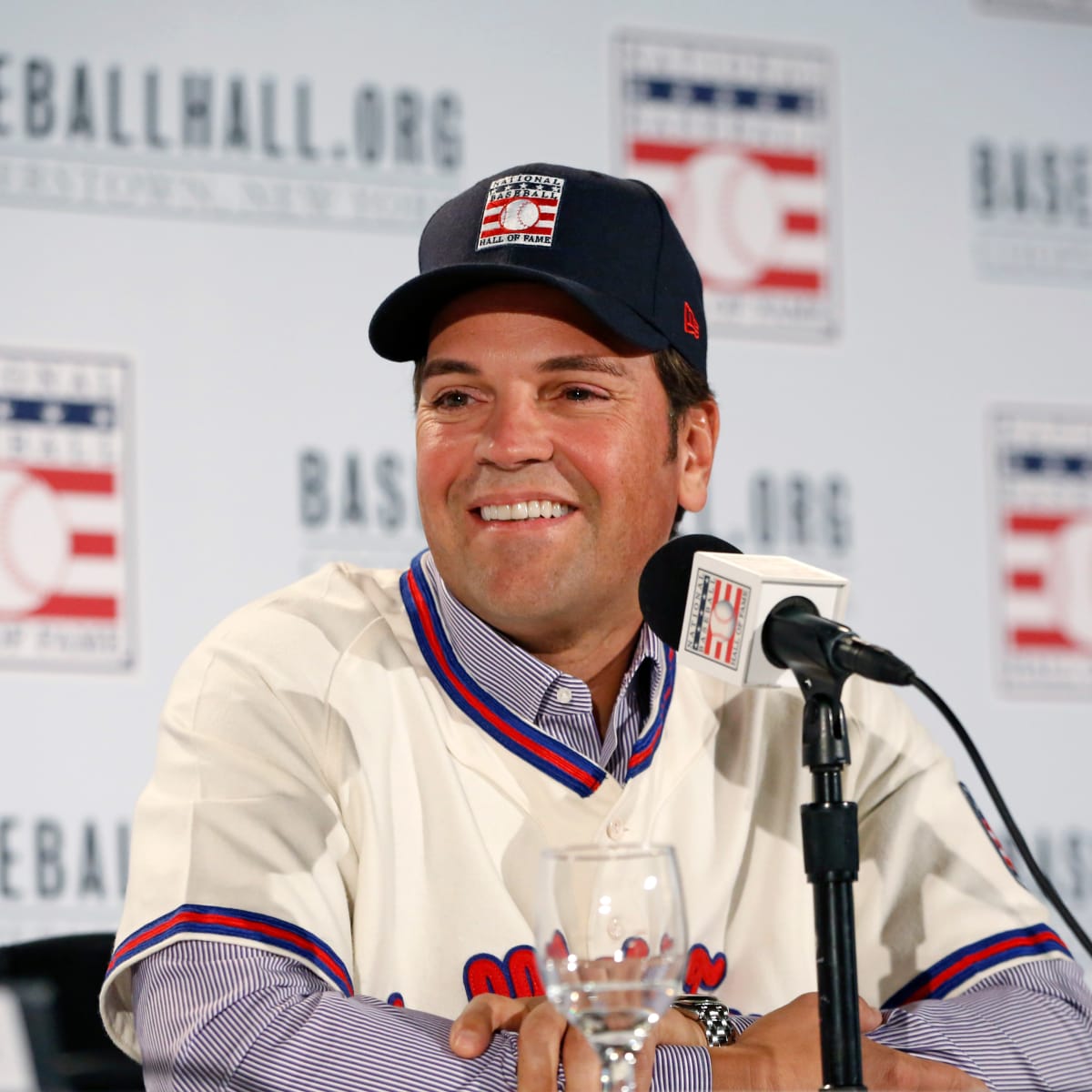 Mets to retire Mike Piazza's No. 31 jersey - Sports Illustrated