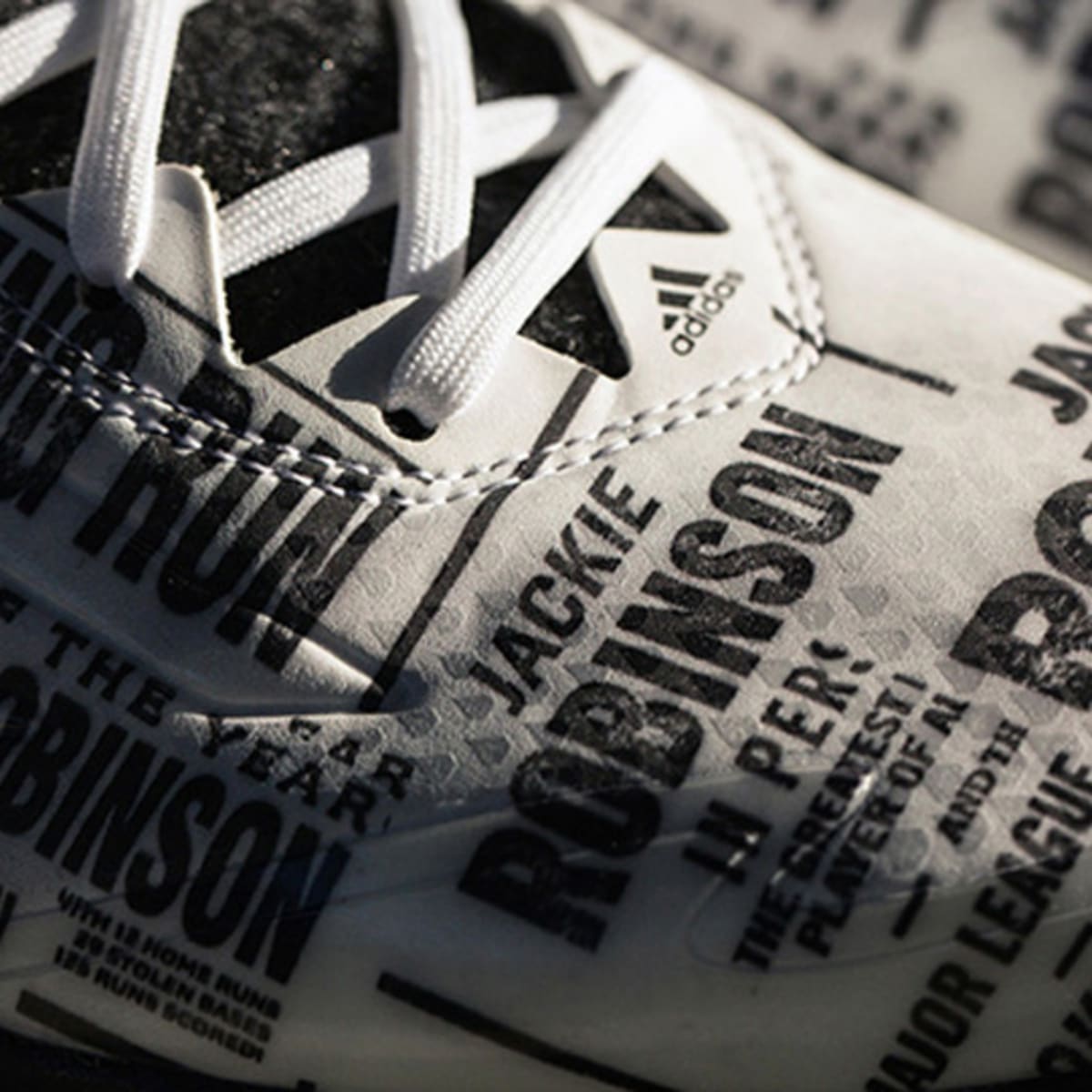 jackie robinson cleats