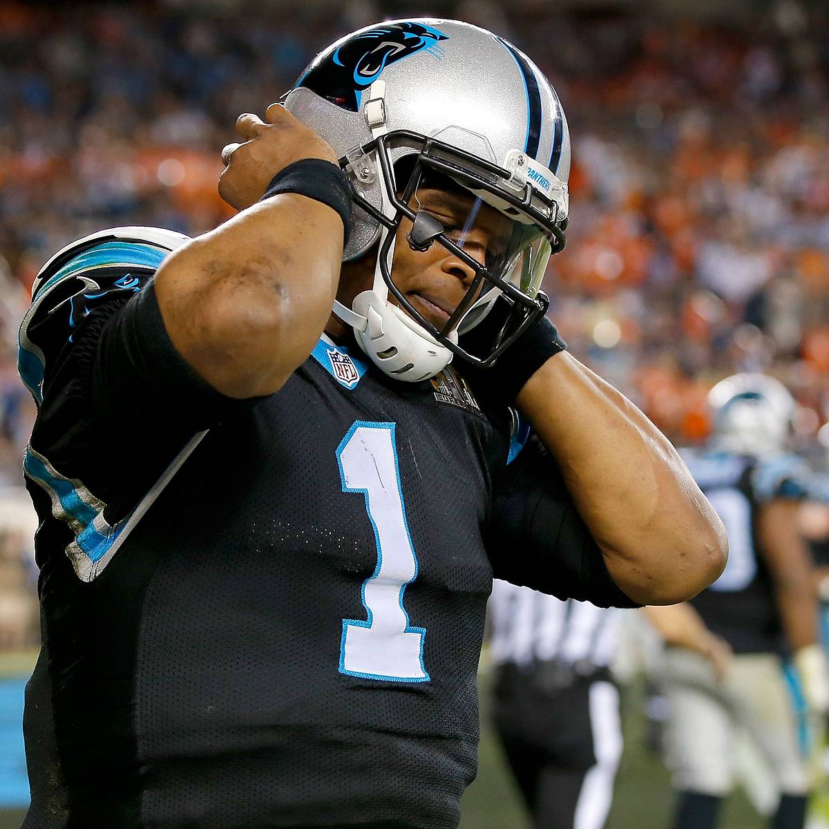 Super Bowl 50: Cam Newton walked out of post-game interview - Sports  Illustrated