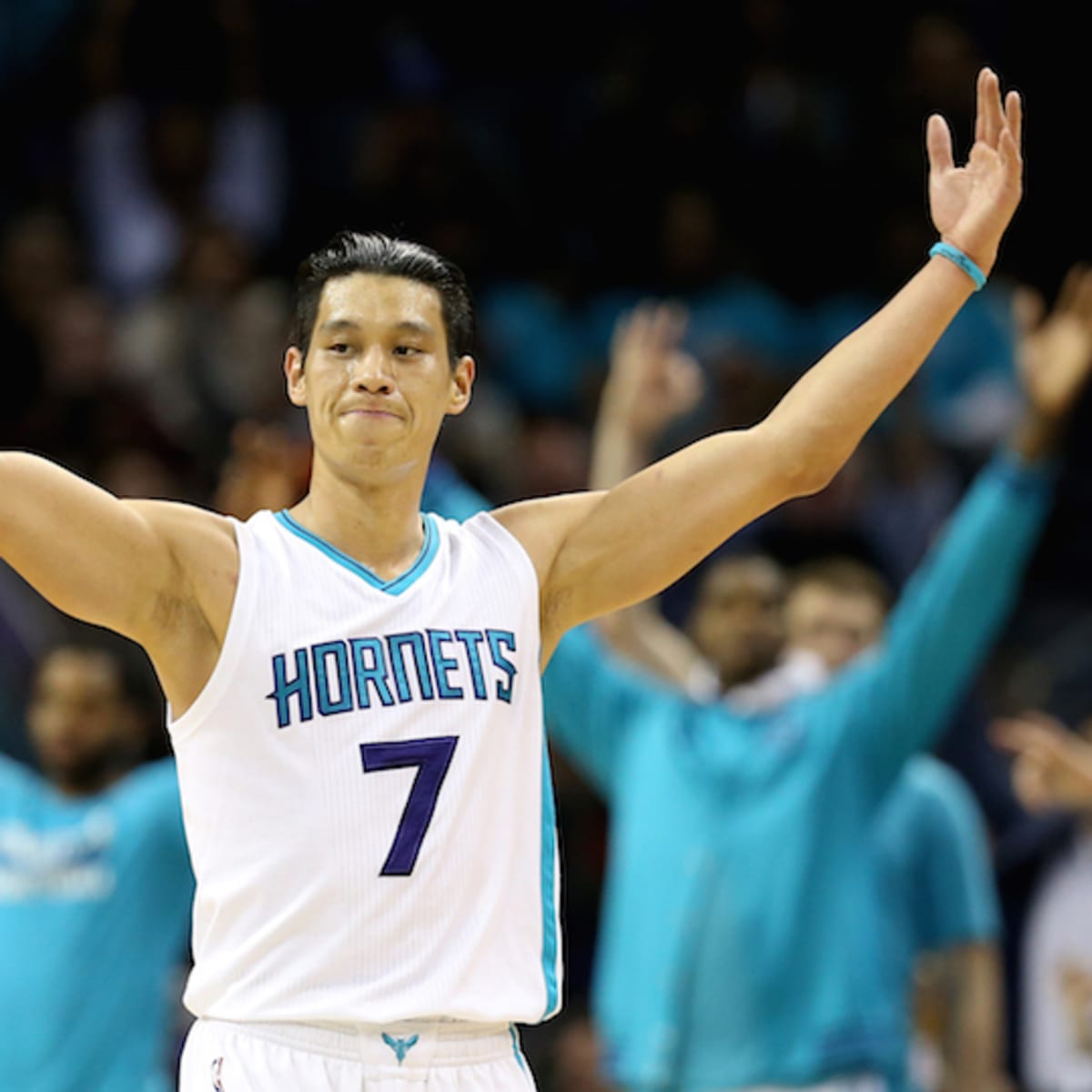 Jeremy Lin to play key role in Hornets' playoff push