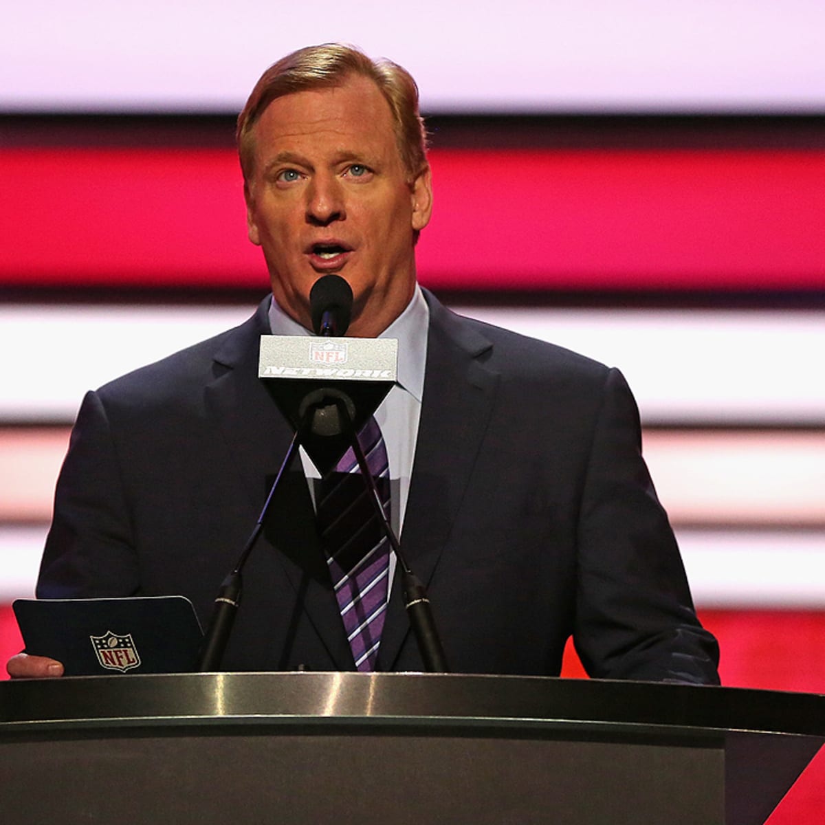 REPEAT - NFL Commissioner Roger Goodell speaks to the press during an  owners meeting in New Orleans on October 24, 2006. Goodell said the NFL  will play as many as two regular-season