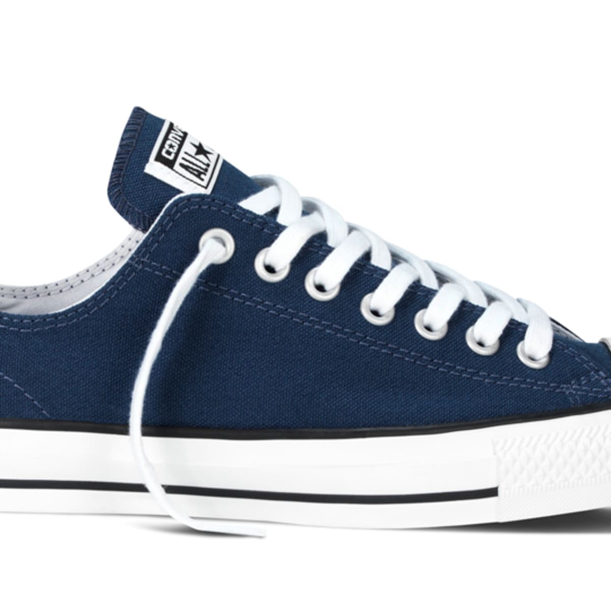 converse shoes skateboarding