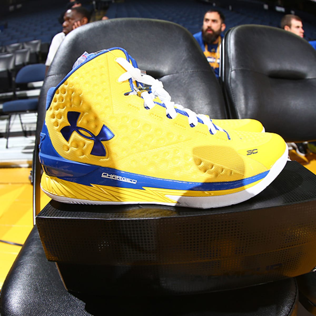 curry finals shoes