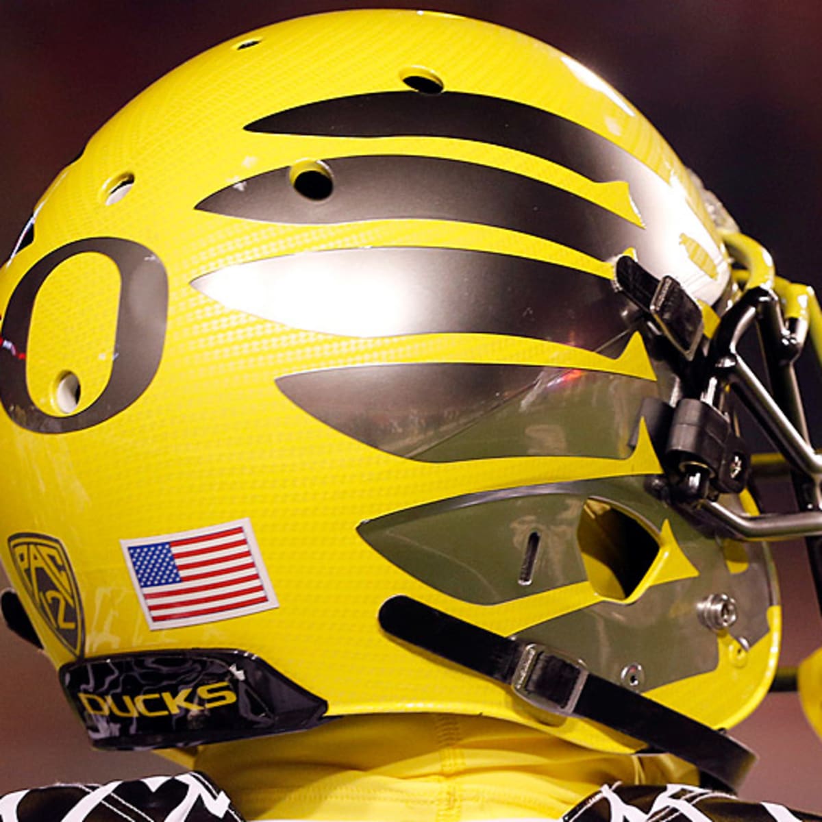 2012 Oregon Lime Green and Black Unis with Yellow Helmets