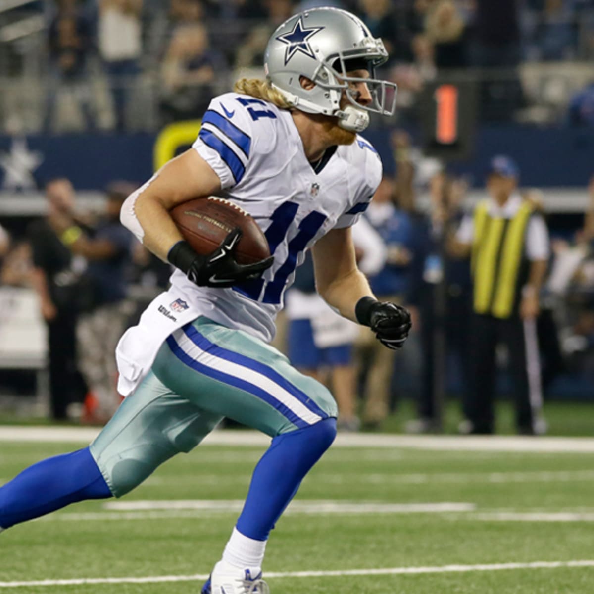 Cole Beasley, Dallas Cowboys agree to four-year deal - Sports