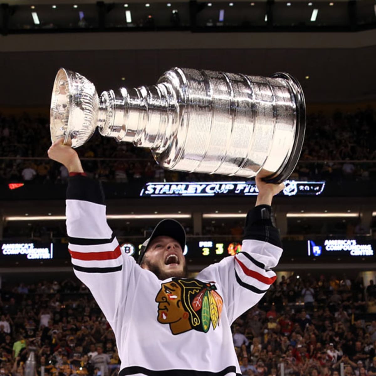 2015 Stanley Cup odds Chicago Blackhawks are favorites