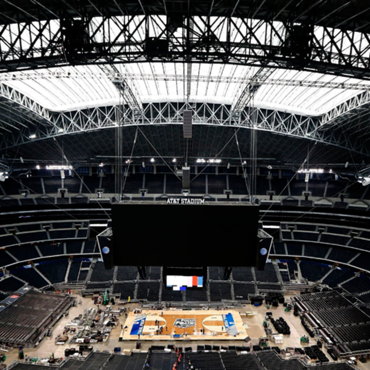Final Four road leads to gates of nation's largest indoor stadium - Sports  Illustrated