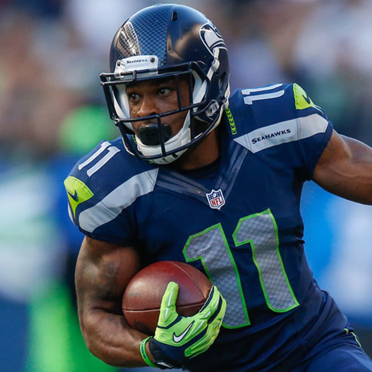 Is he in sports. Харвин Маер. Перси Харвин футбол. Харвин. Anthony Thomas.